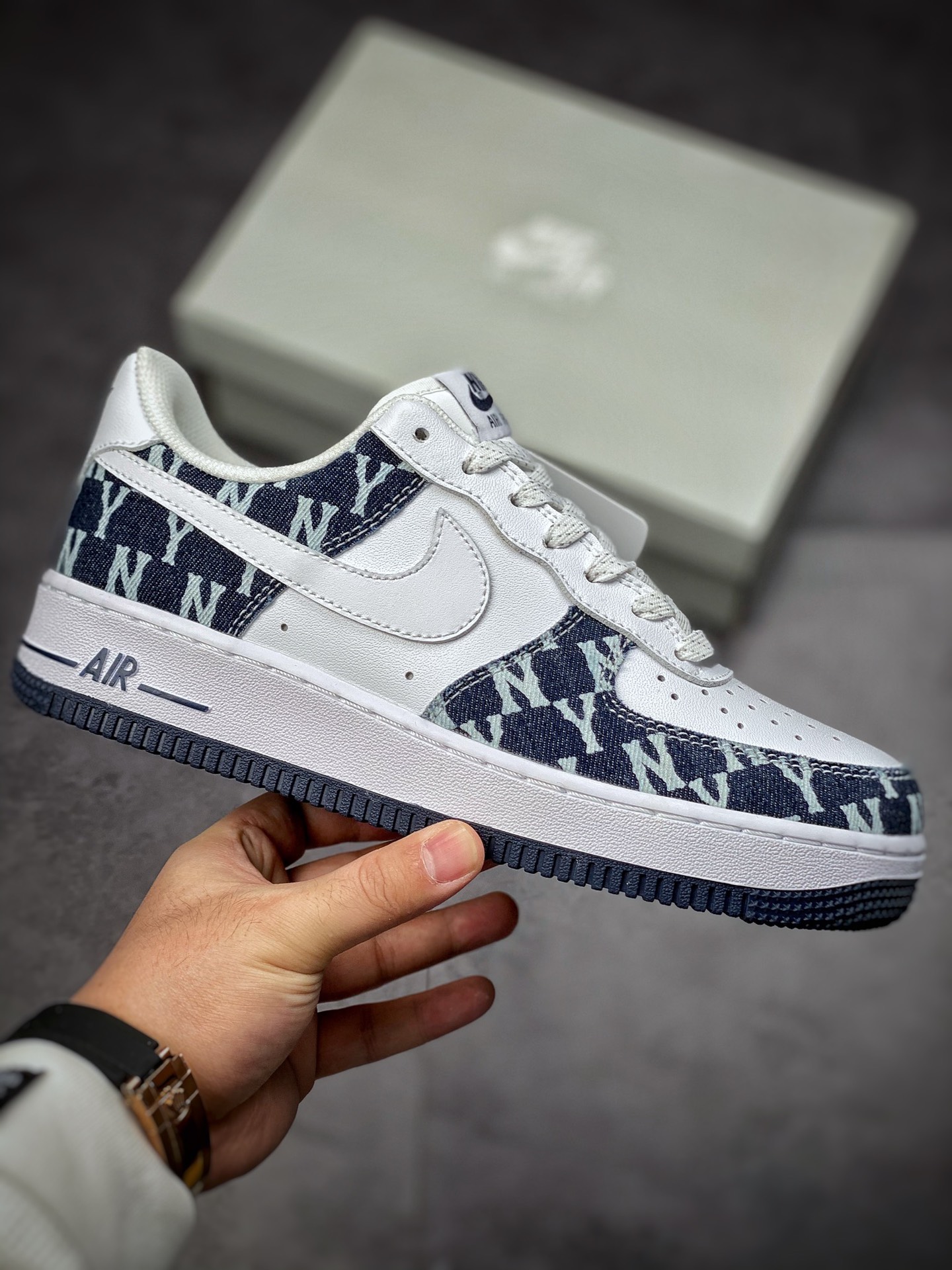 200  Nike Air Force 1 Low 07 白蓝丹宁印花 315122-441