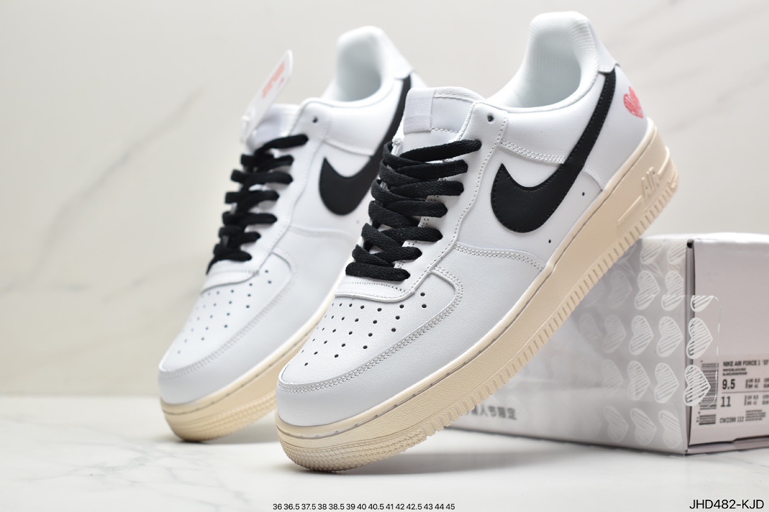 190 耐克 Nike Air Force 1 ’07 空军一号低帮休闲板鞋AA1726