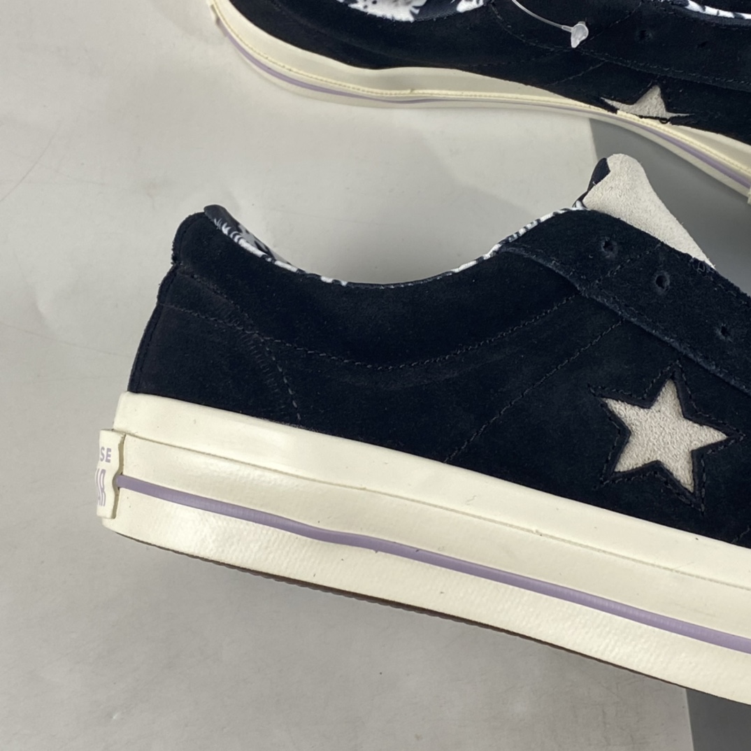 P160  Converse One Star Tropical Feet Black White 一星翻毛皮经典黑印花低帮板鞋 160584C