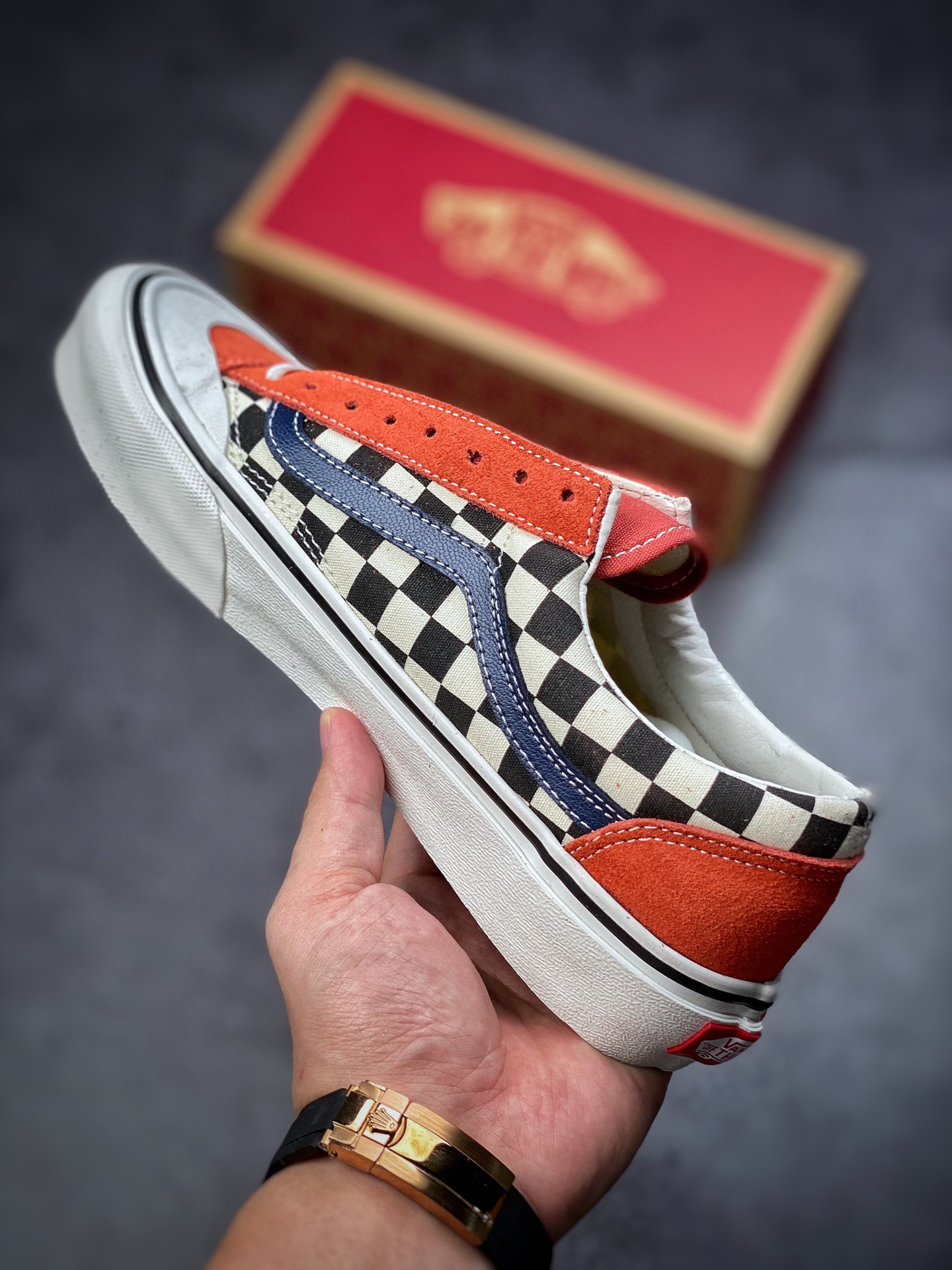 130  Vans Style 36 半月包头脏橘棋盘格板鞋