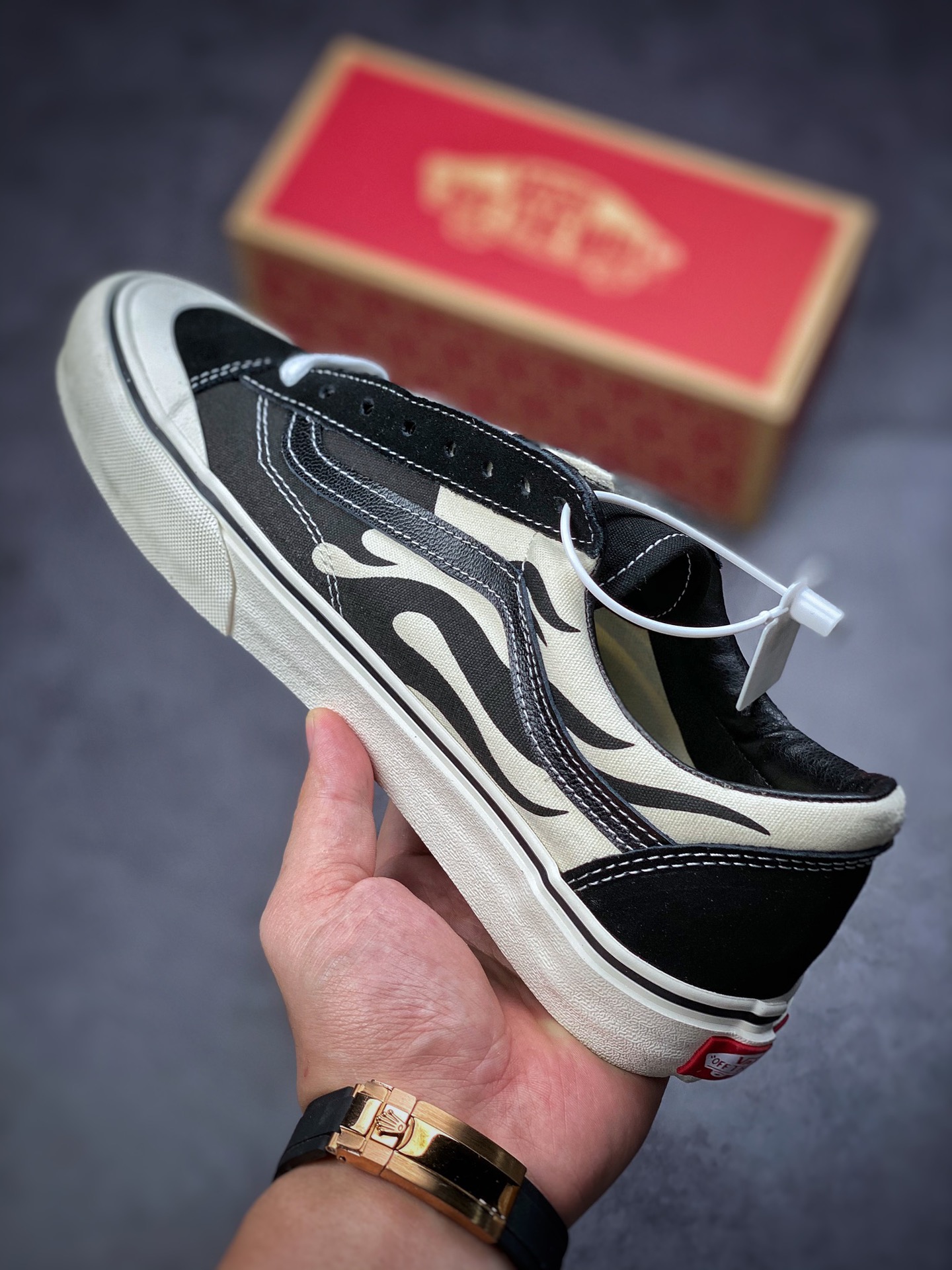 140  Vans Style 36 Cecon SF 半月包头 火焰翻盖鞋盒 重磅回归