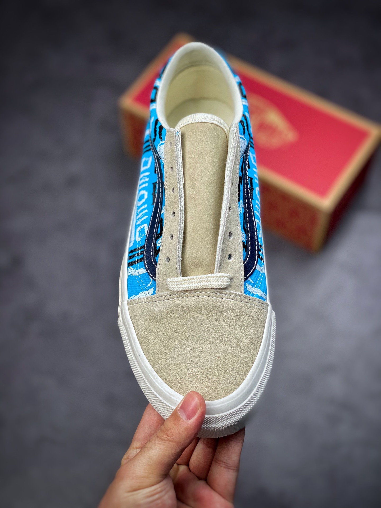 Vans Og Old Skool Lx Vans high-end branch theme American street graffiti suede low-top casual shoes VN0A4P3X92N