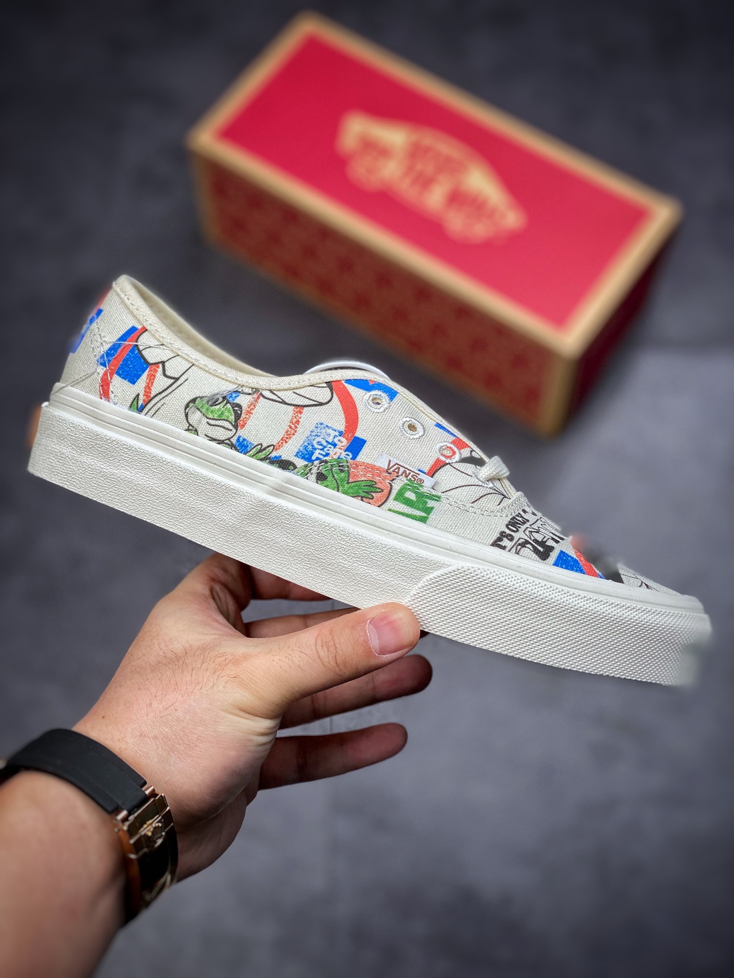 Vans Authentic 2022 Vans Environmental Series Refreshing Summer Pattern Print Low-Top Sneakers VN0A5KRDARG