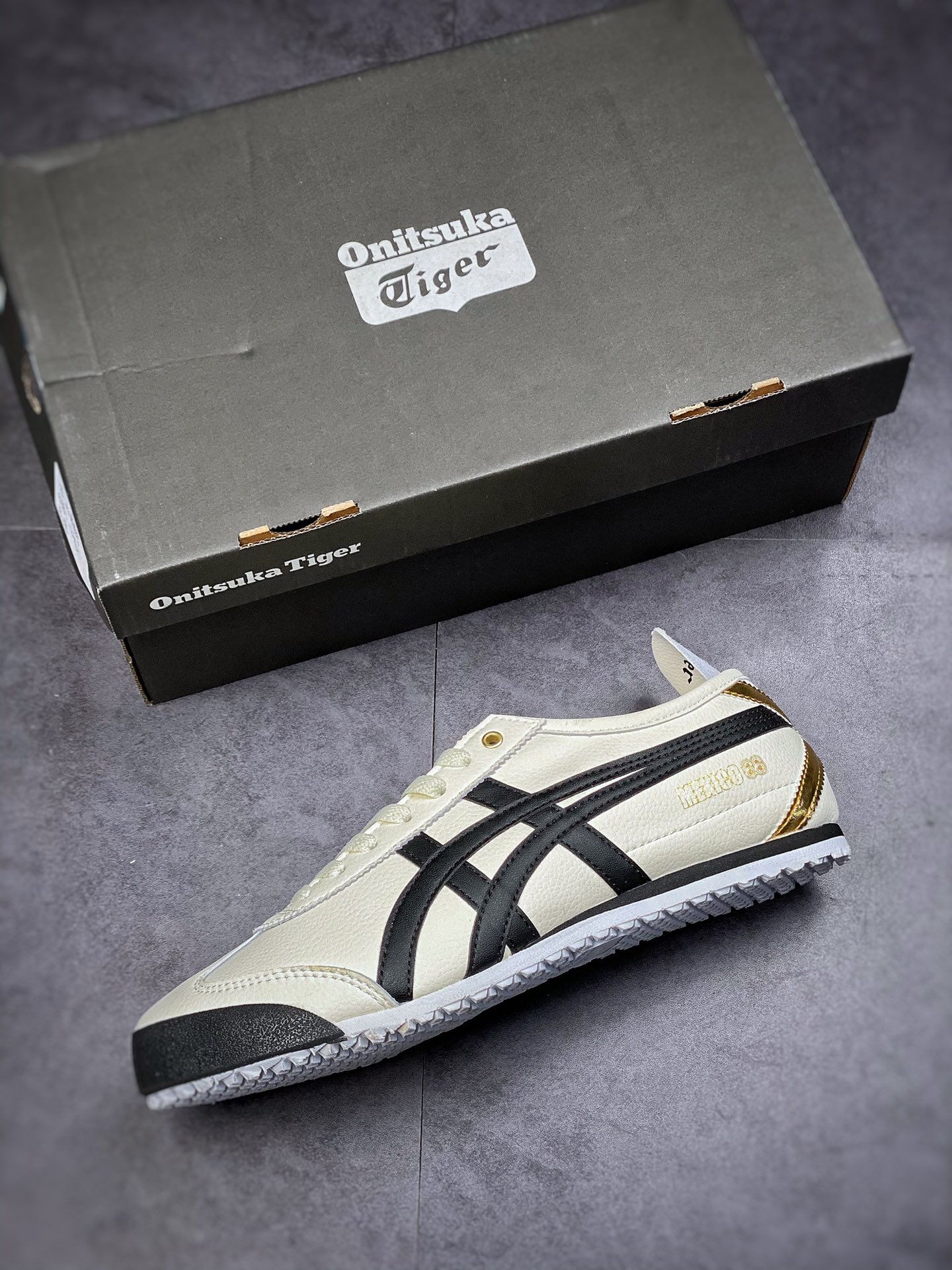 Onitsuka Tiger Series Little Red Book Explosion Colors Must Sell New Batch ASICS Tiger Mexico 66 Tmall Exclusively Offered