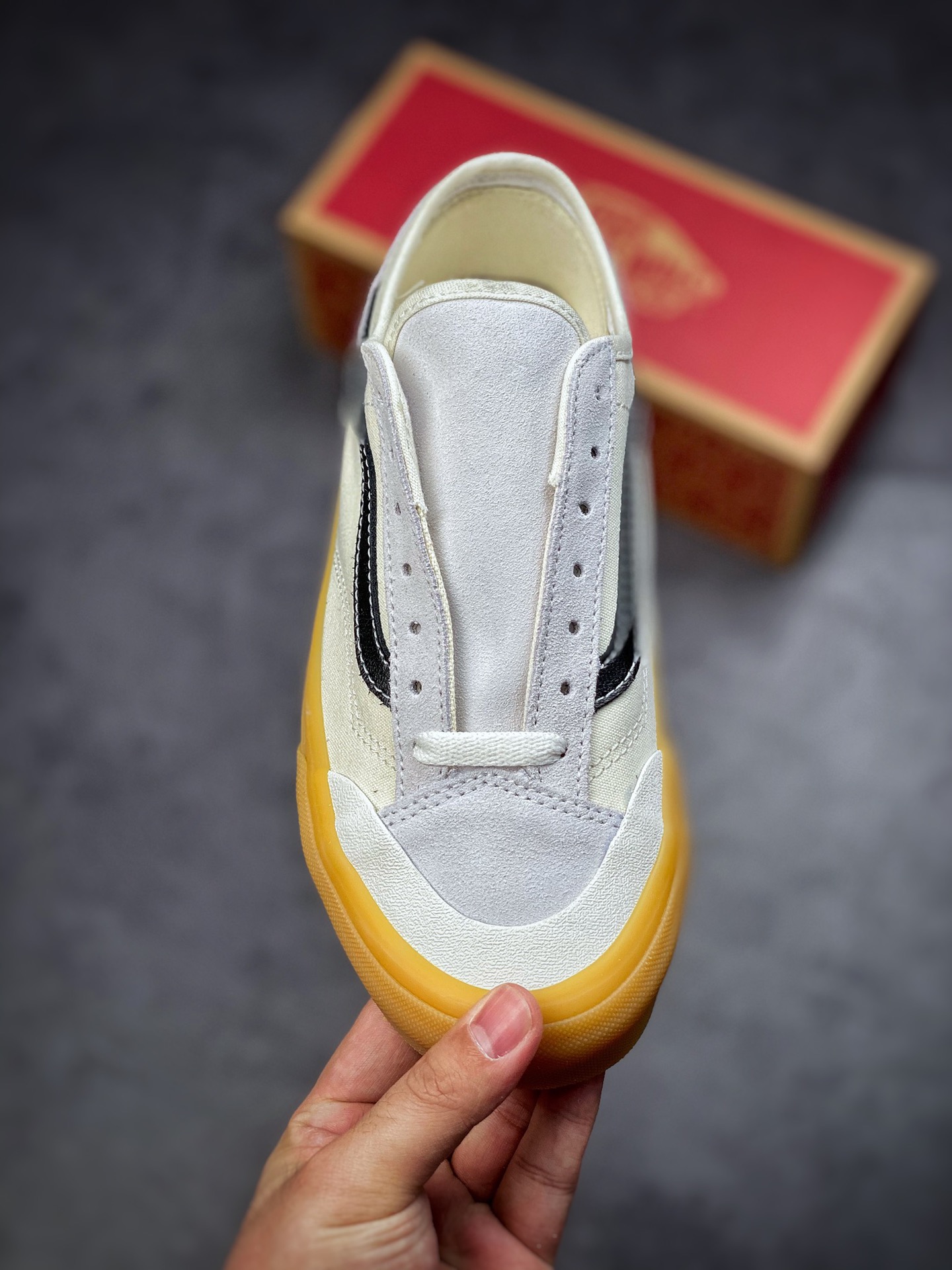 Vans Style 36 Retro Half Moon Baotou Raw Rubber Korea Limited Raw Rubber Sole with Cream Beige