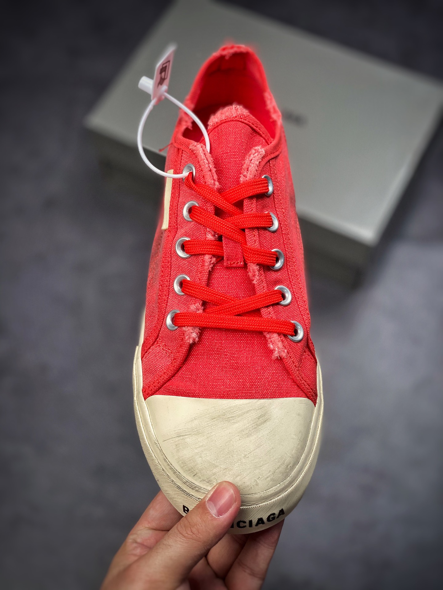 BALENCIAGA Balenciaga red canvas shoes 22 summer new products PARIS wear and old effect casual low-top canvas shoes