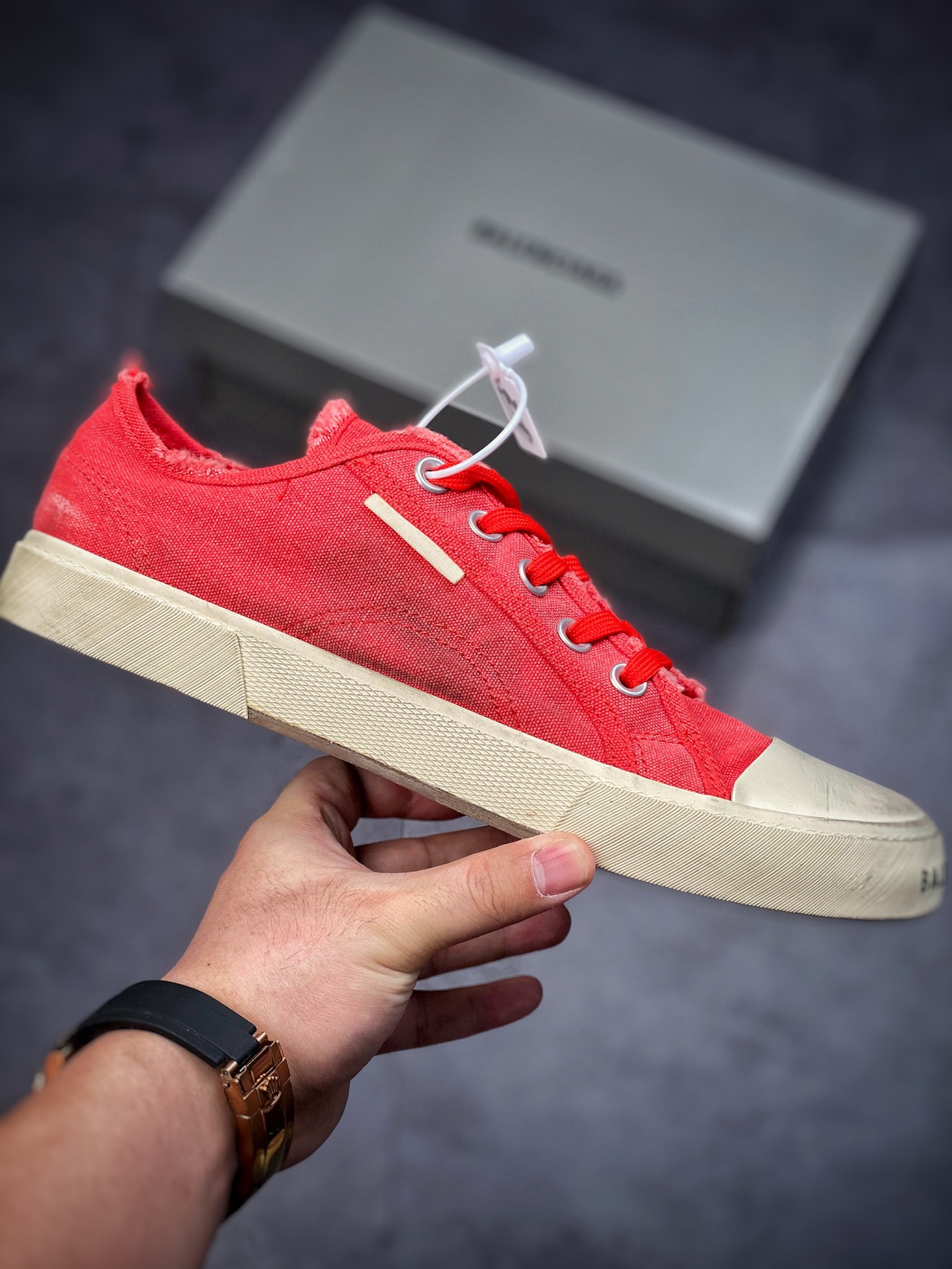 BALENCIAGA Balenciaga red canvas shoes 22 summer new products PARIS wear and old effect casual low-top canvas shoes