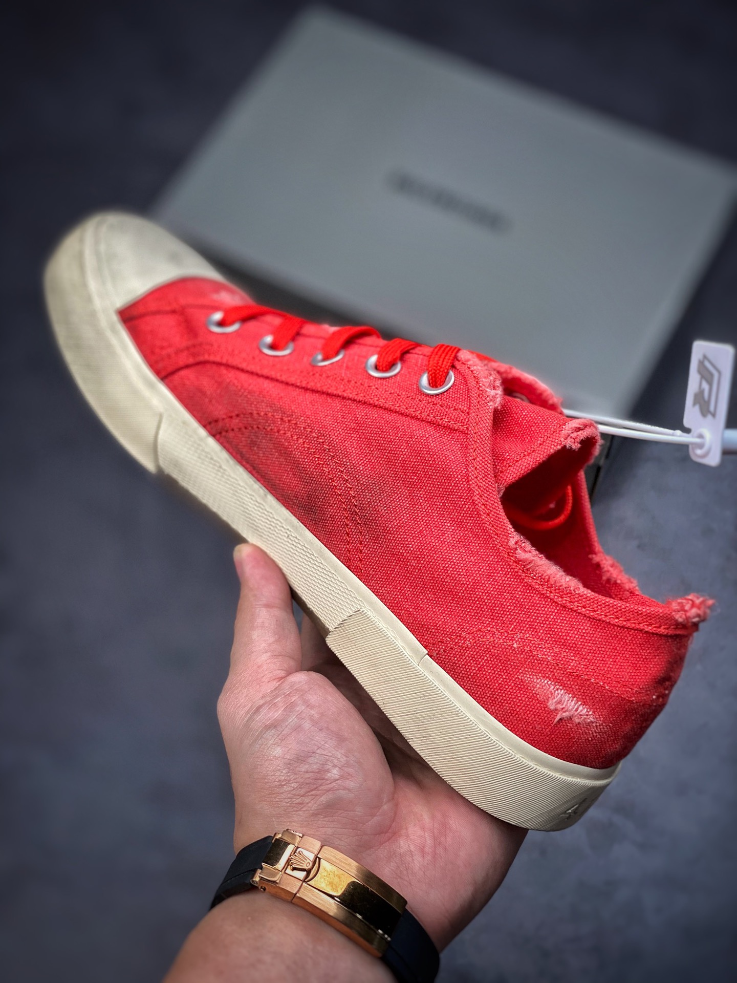 BALENCIAGA Balenciaga red canvas shoes 22 summer new products PARIS wear and old effect casual low-top canvas shoes