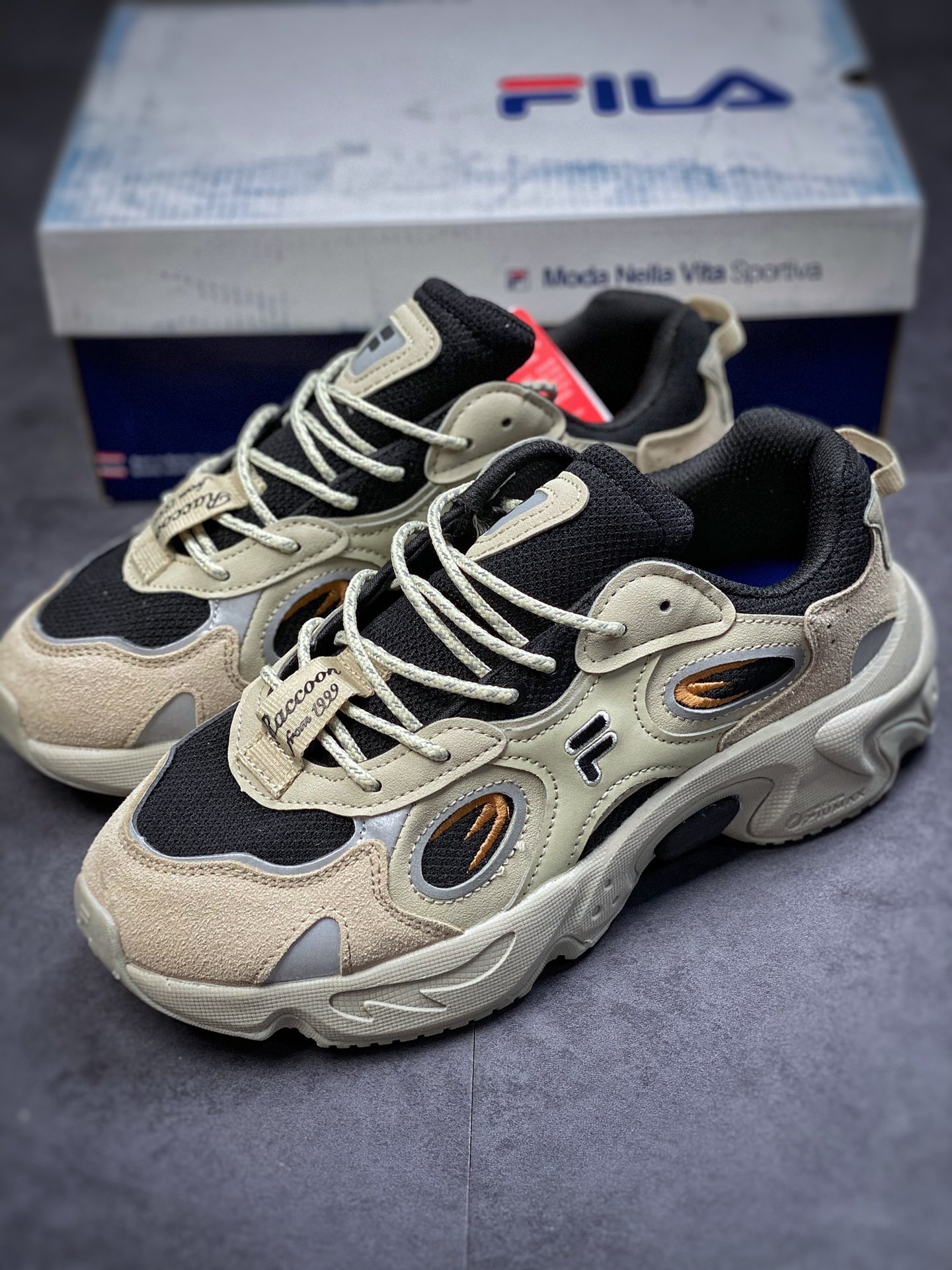 FILA FUSION Fila tide brand daddy shoes female summer hard candy shoes thick bottom daddy shoes running shoes T12M217314FTB