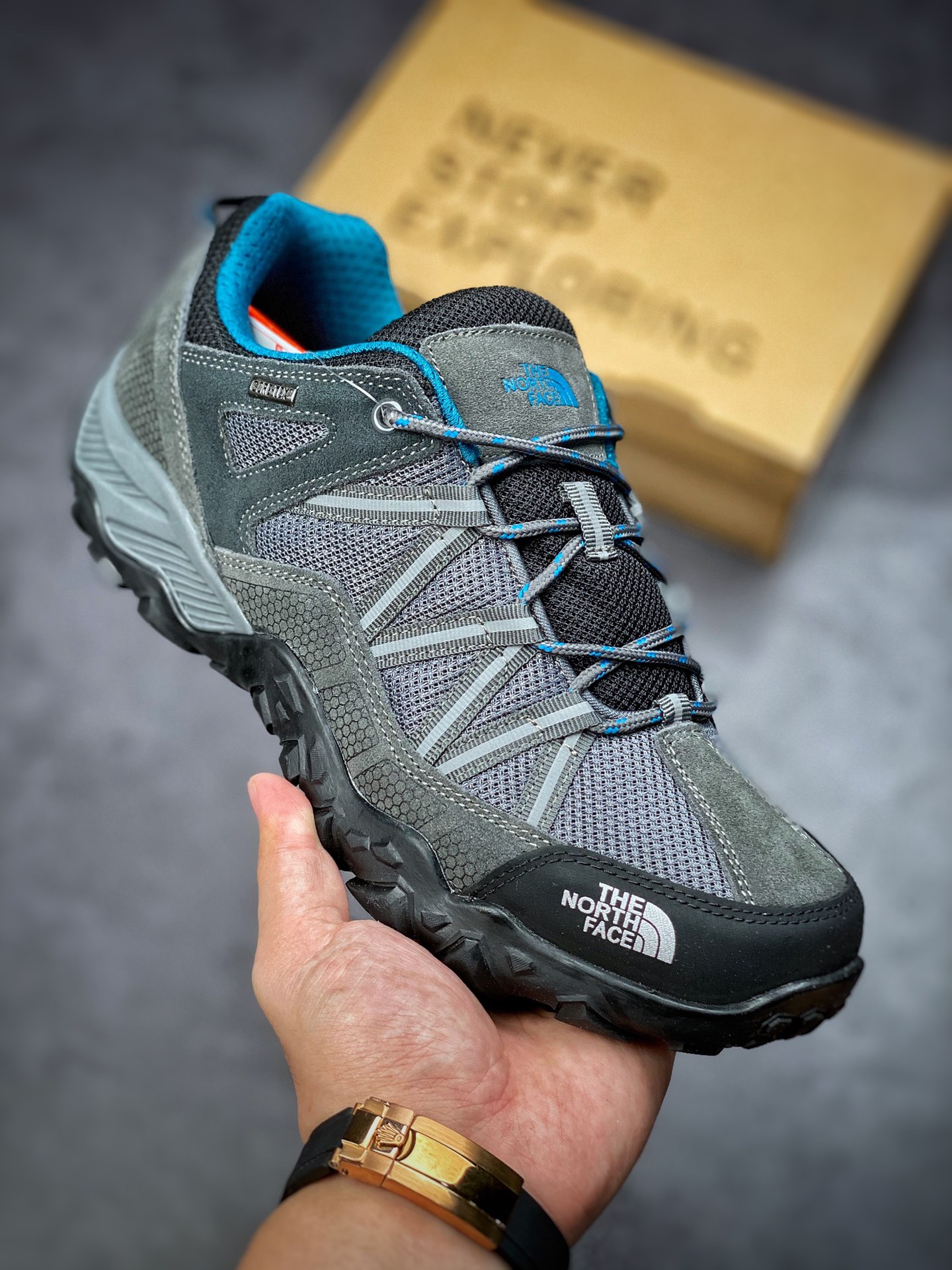 The famous outdoor brand The North Face Cedar Mesa cedar Mesa series low-top training shoes