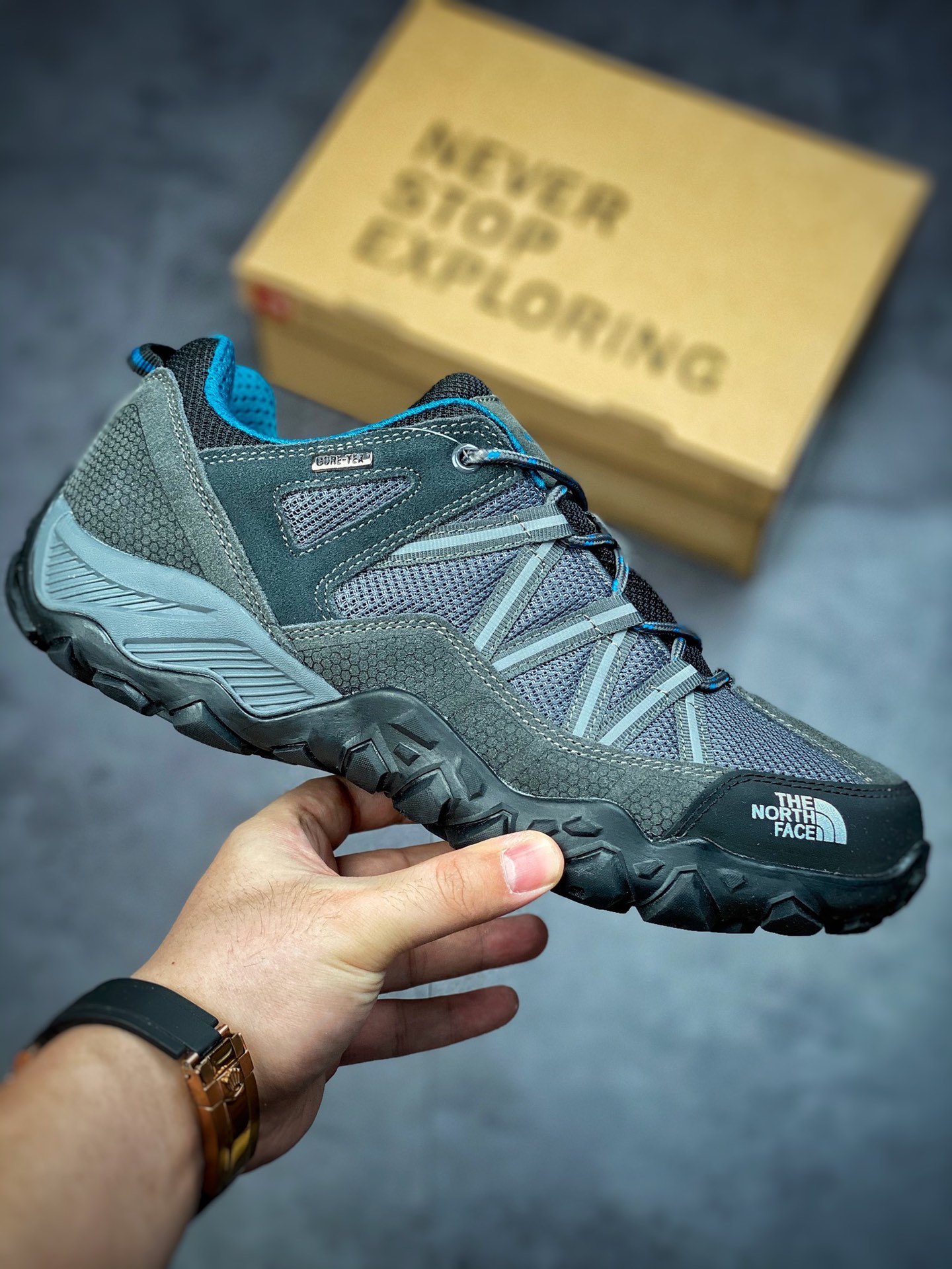 The famous outdoor brand The North Face Cedar Mesa cedar Mesa series low-top training shoes