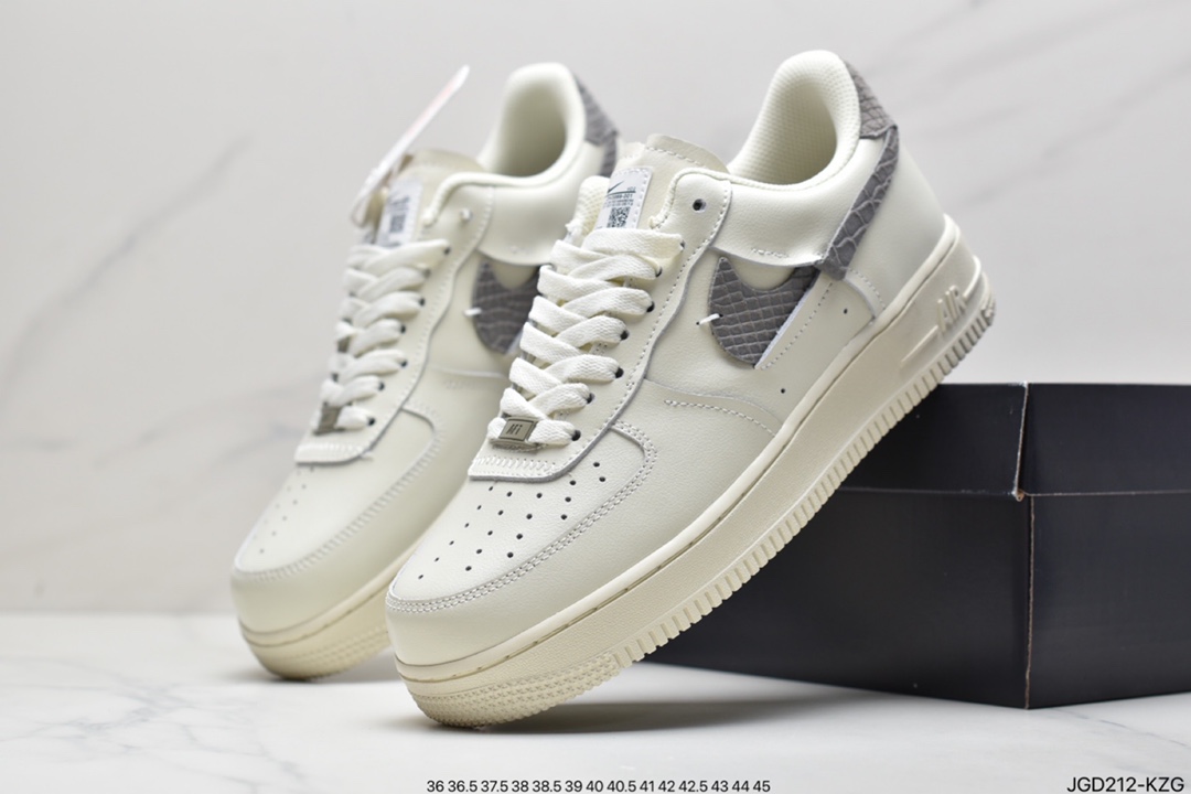 Air Force 1 '07 Low Original Last Original Cardboard CW2288-120