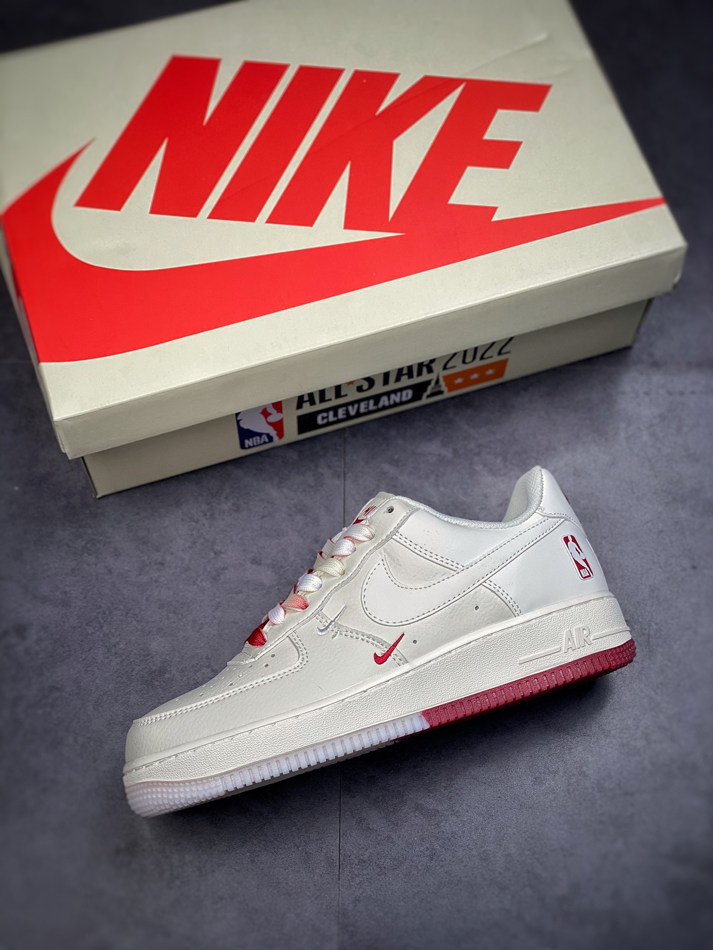 260 Nike Air Force 1 Low 07 串标白红渐变 NB8969-123