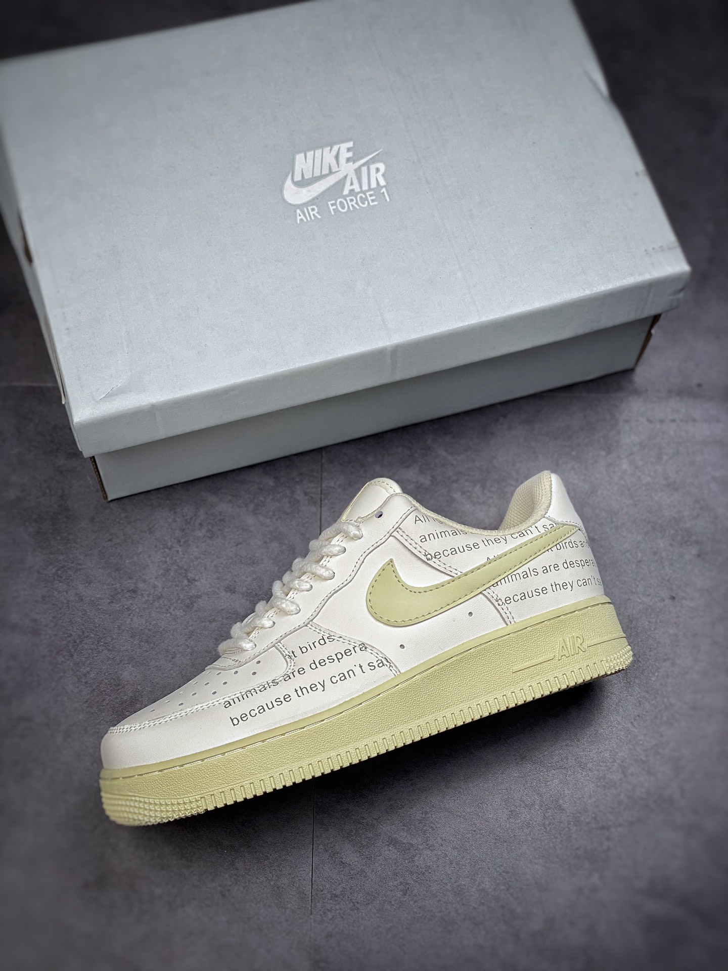 180 Nike Air Force 1 Low 07 米白字母DD8959-100