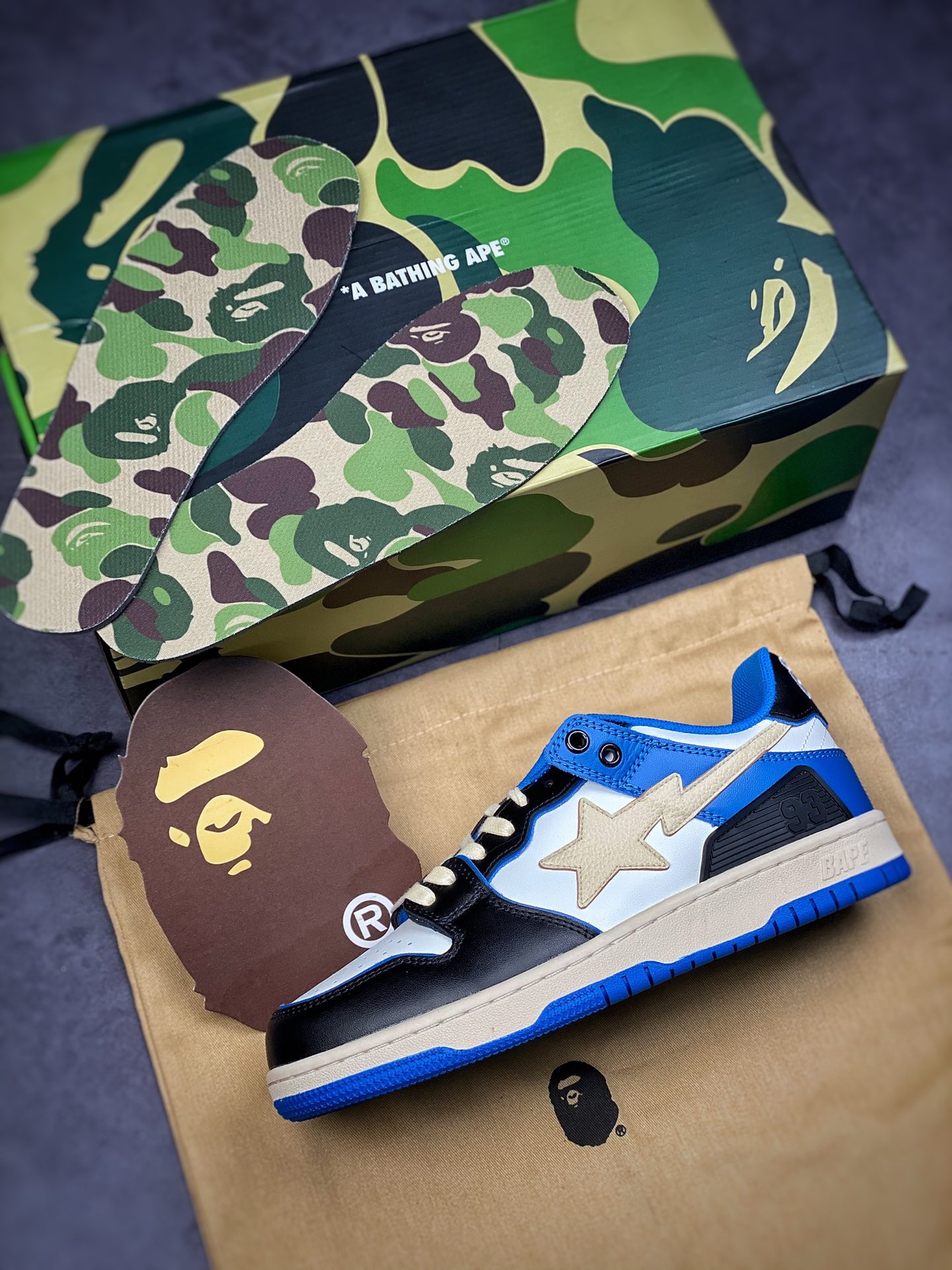 Bathing Ape BAPE SK8 Sta Low Fujiwara Hiroshi White Black Blue Lightning Small Barb