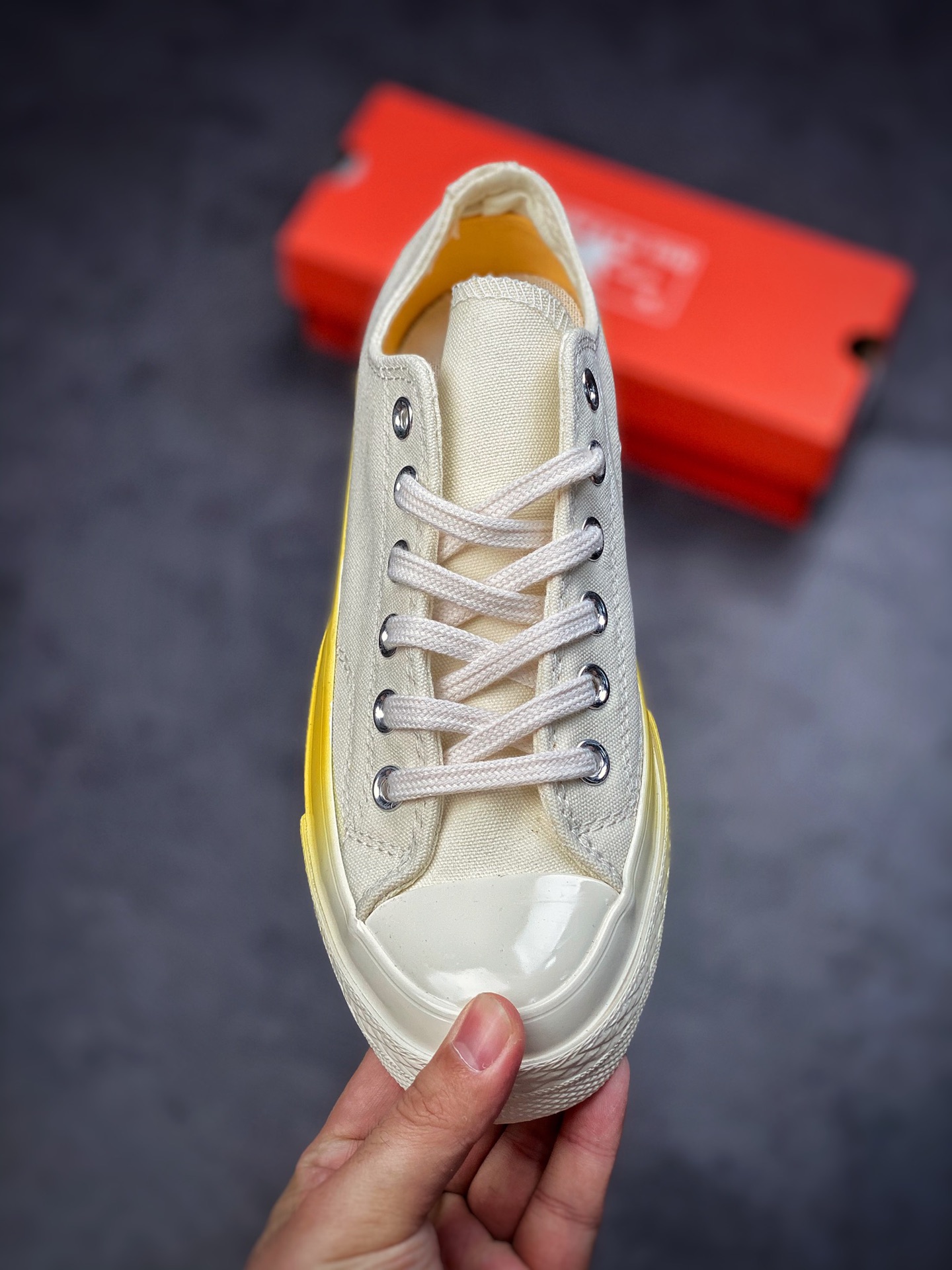 Converse 1970s is summer flavor gradient lemon A00534C