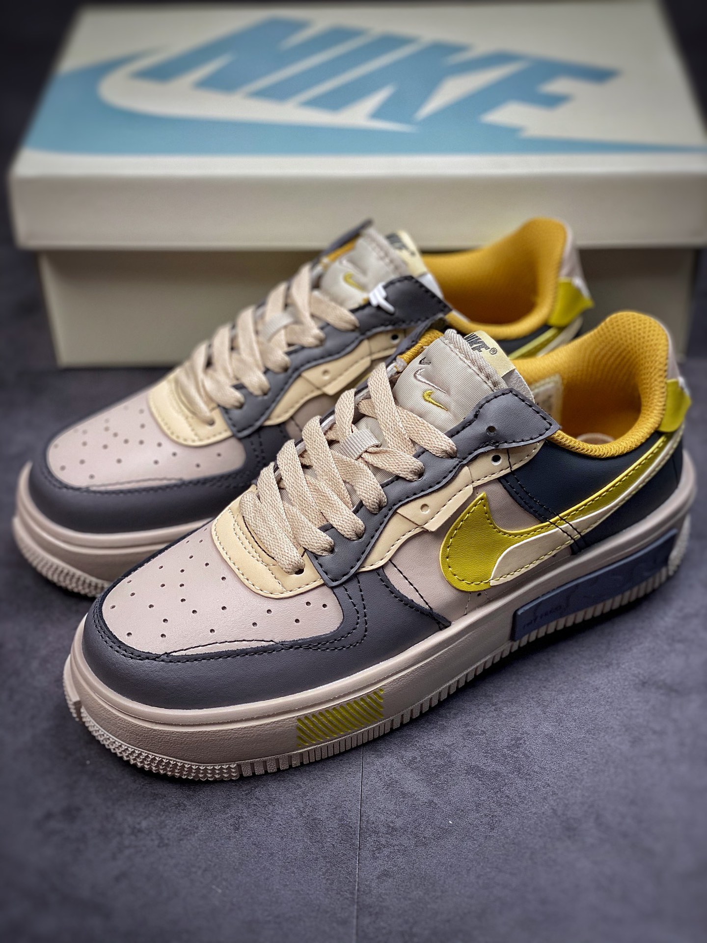 260 Nike Air Force 1 Fontanka “古铜黄” 空军丰塔卡系列 全鞋身纳米材质CW6688-602