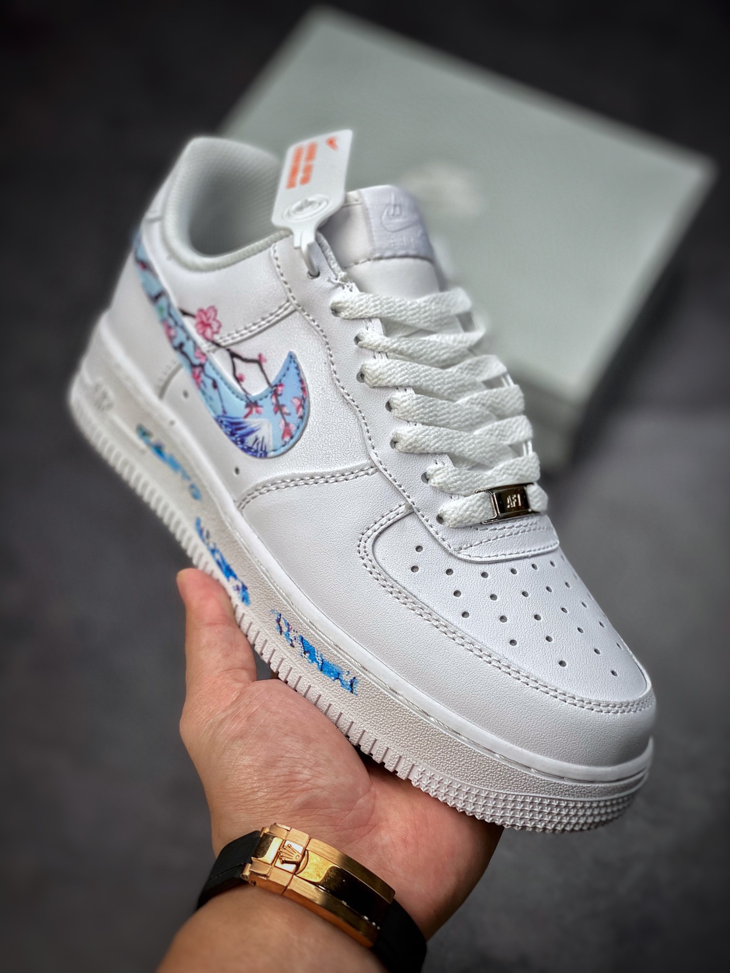 180 Nike Air Force 1 Low 07 樱花彩绘 CW2288-111