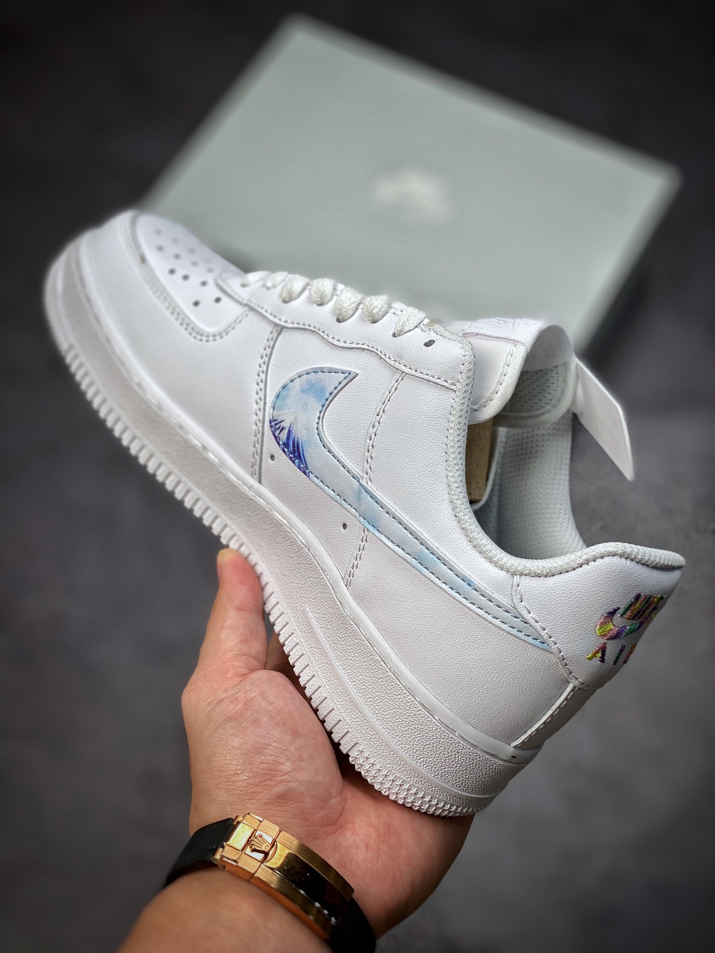 180 Nike Air Force 1 Low 07 樱花彩绘 CW2288-111