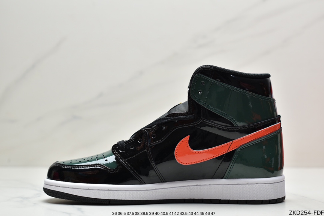 Air Jordan 1 High OG Stealth AJ1 High Top Series 555088-037