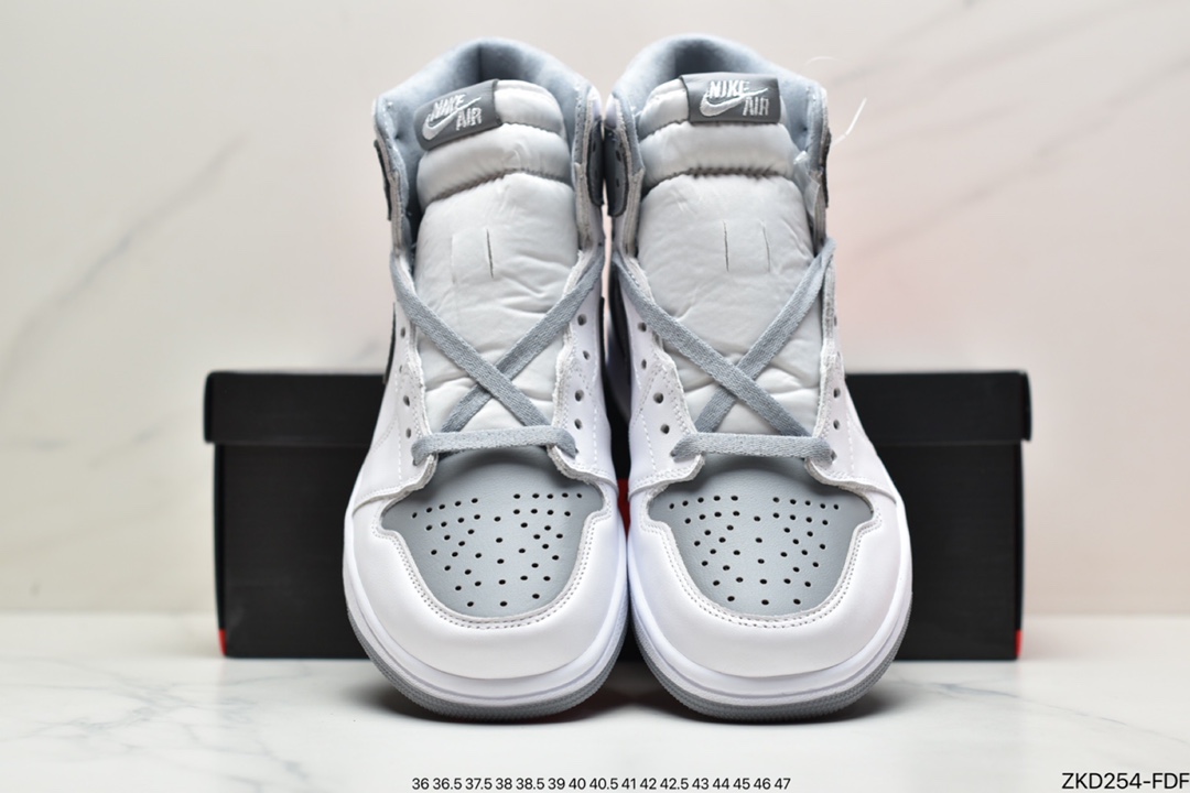 Air Jordan 1 High OG Stealth AJ1 High Top Series 555088-037