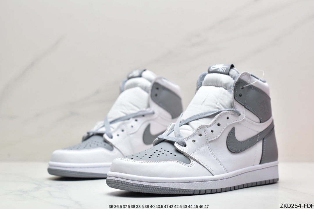 Air Jordan 1 High OG Stealth AJ1 High Top Series 555088-037