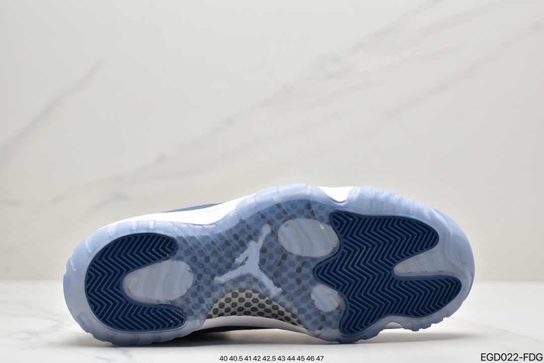 Air Jordan 11 Low SE ” Navy Snakeskin ” AJ11 Joe 11 Men's Cultural Basketball Shoes Blue Snakeskin CD6846-102