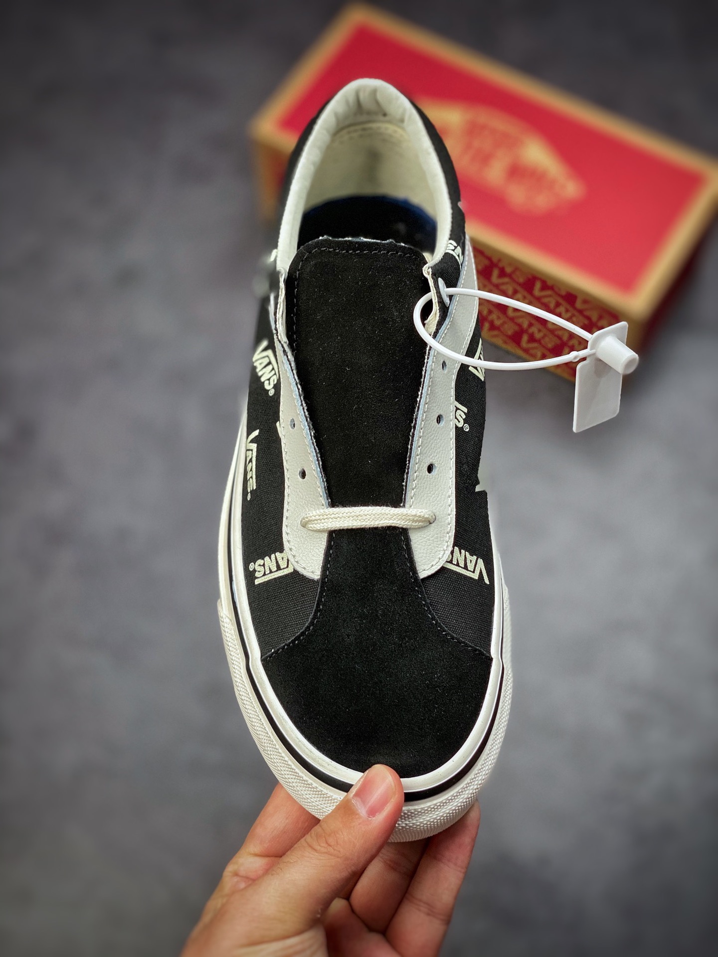 VANS Bold Vans black and white letter print black low-top LOGO canvas shoes BOLD