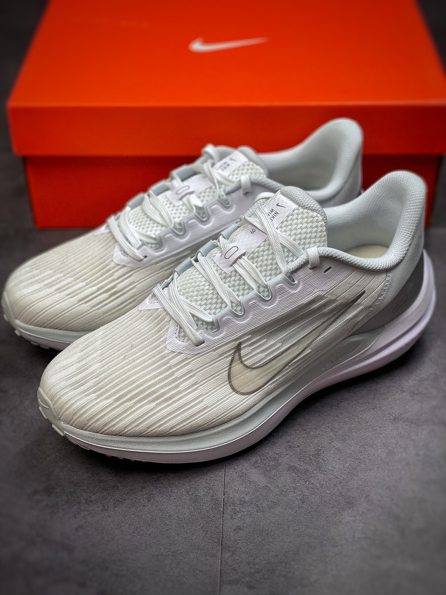 Nike Air Zoom Winflo 9 Grey Silver DD8686-100