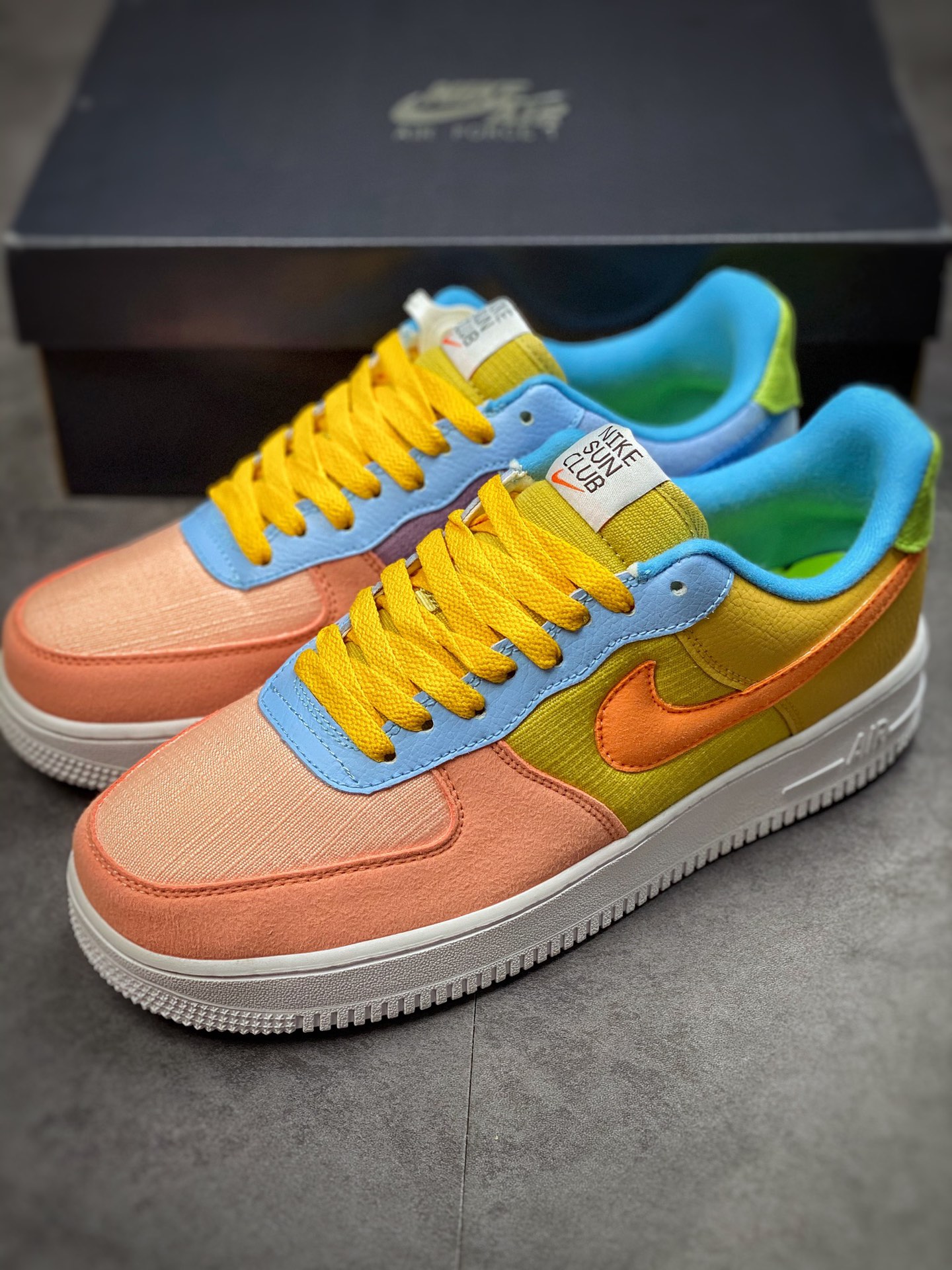 Nike Air Force 1 Low 07 Color ”Sun Club” DQ4531-700