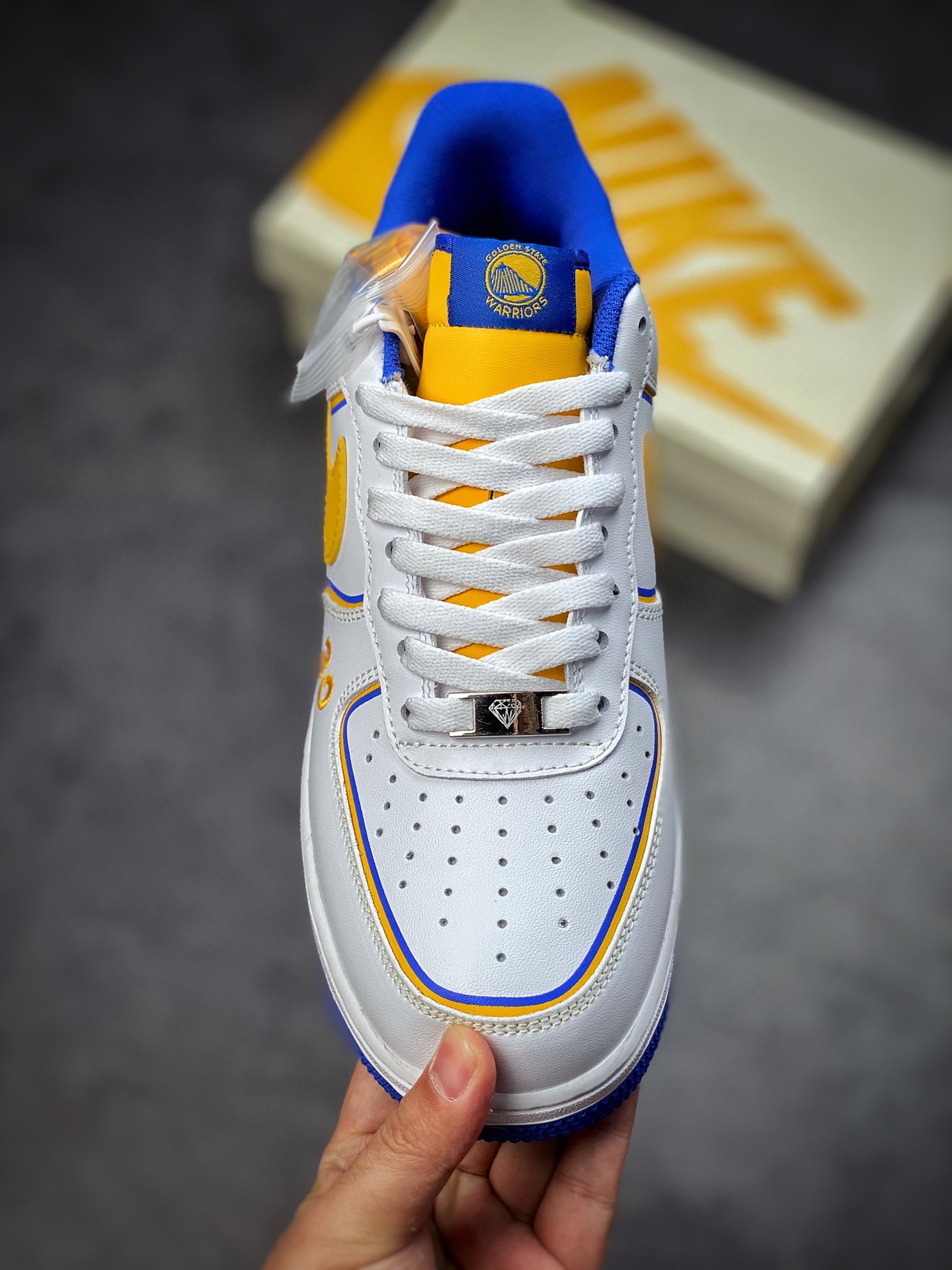 Nike Air Force 1 Low 07 Warriors Curry BS8856-115