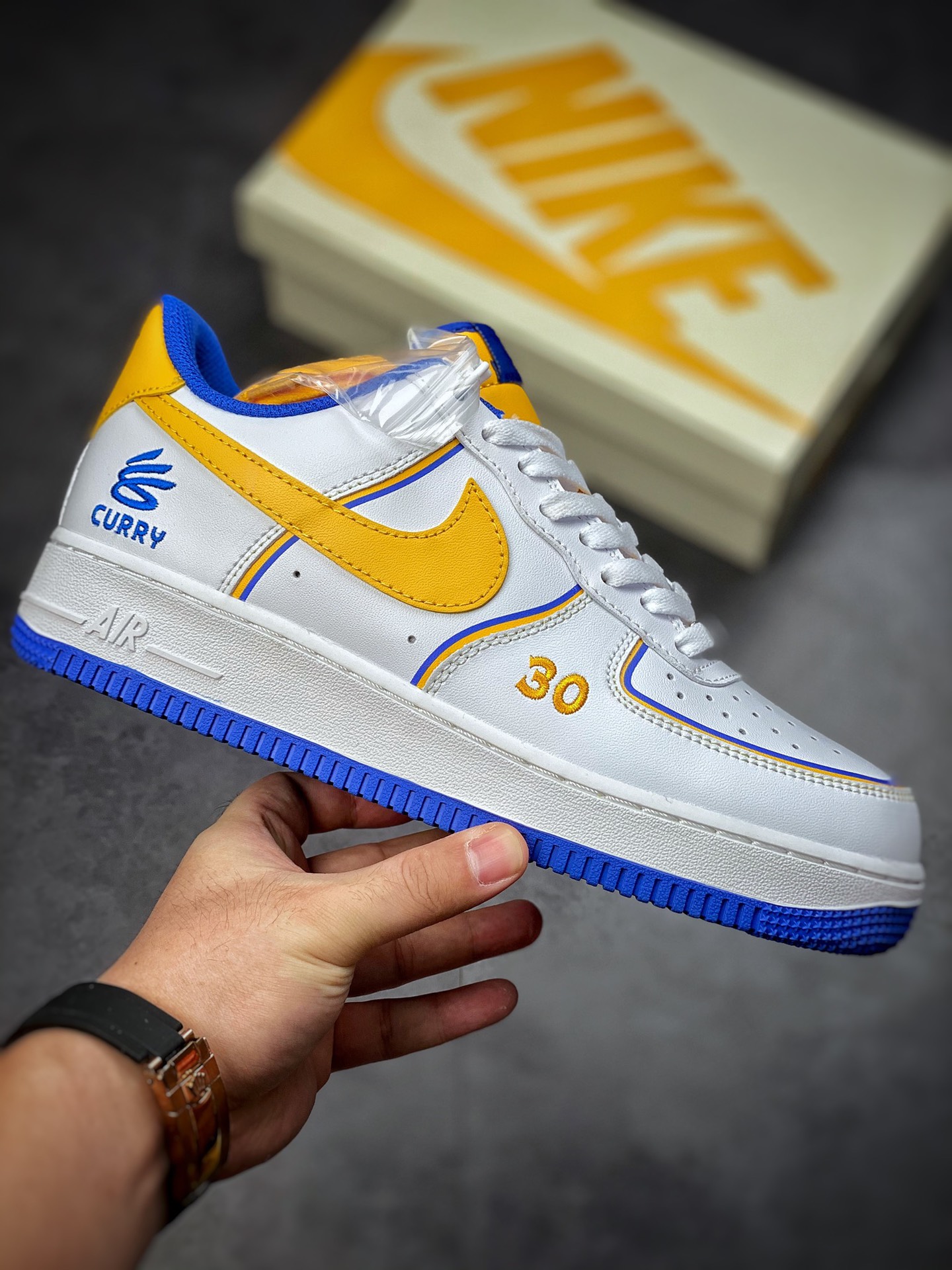 Nike Air Force 1 Low 07 Warriors Curry BS8856-115