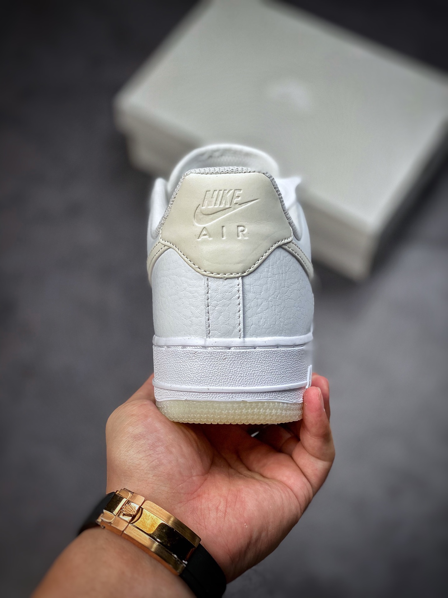 Nike Air Force 1 Low 07 Crystal Luminous Hook AO2132-101