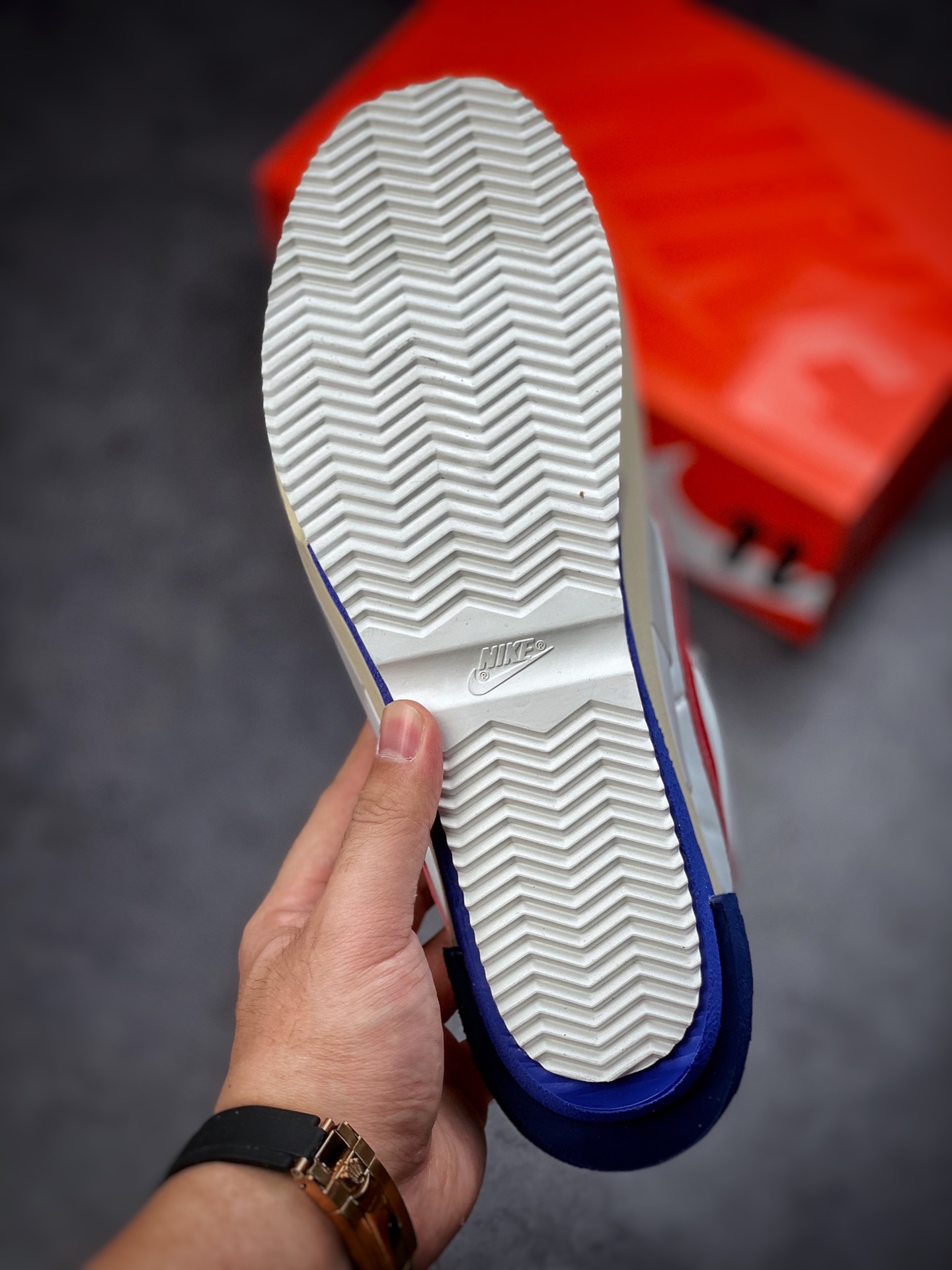 Sacai x Nike Zoom Cortez Off-White Red DQ0581-100