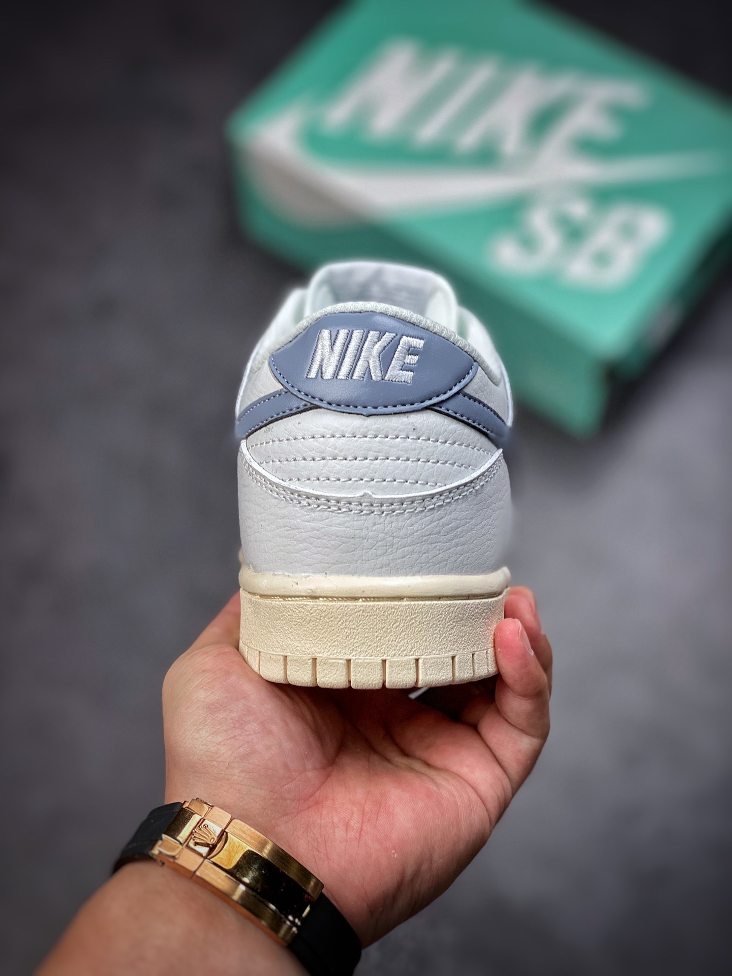 Nike Dunk SB Low retro gray blue was born in 2002 Nike Dunk SB 854866-008