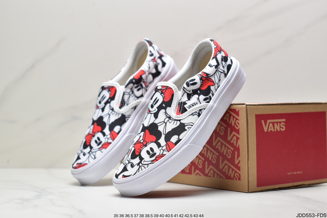 Vans Vance Official Classic Slip-On Low-Top Sneakers Sneakers