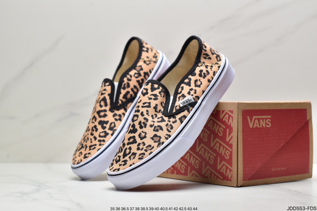 Vans Vance Official Classic Slip-On Low-Top Sneakers Sneakers