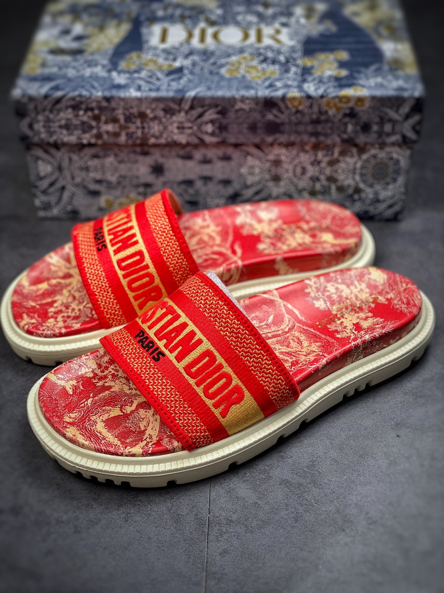 Dior flip flops slippers 2022 early spring