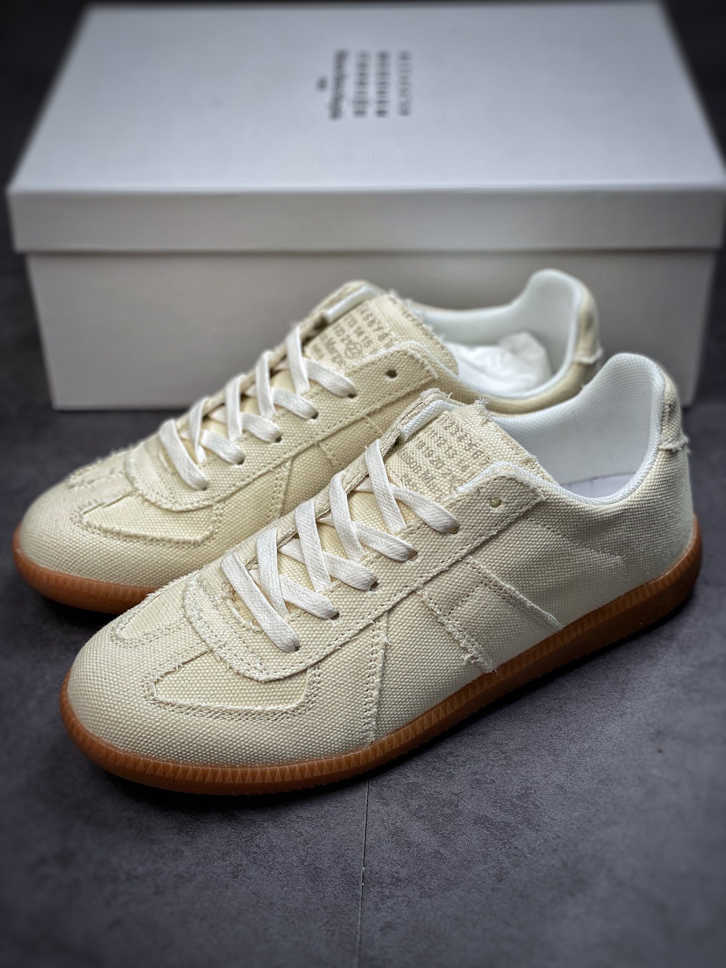 Maison Margiela Martin Margiela 22 Classic Replica Leather Low sneaker S57WS0109