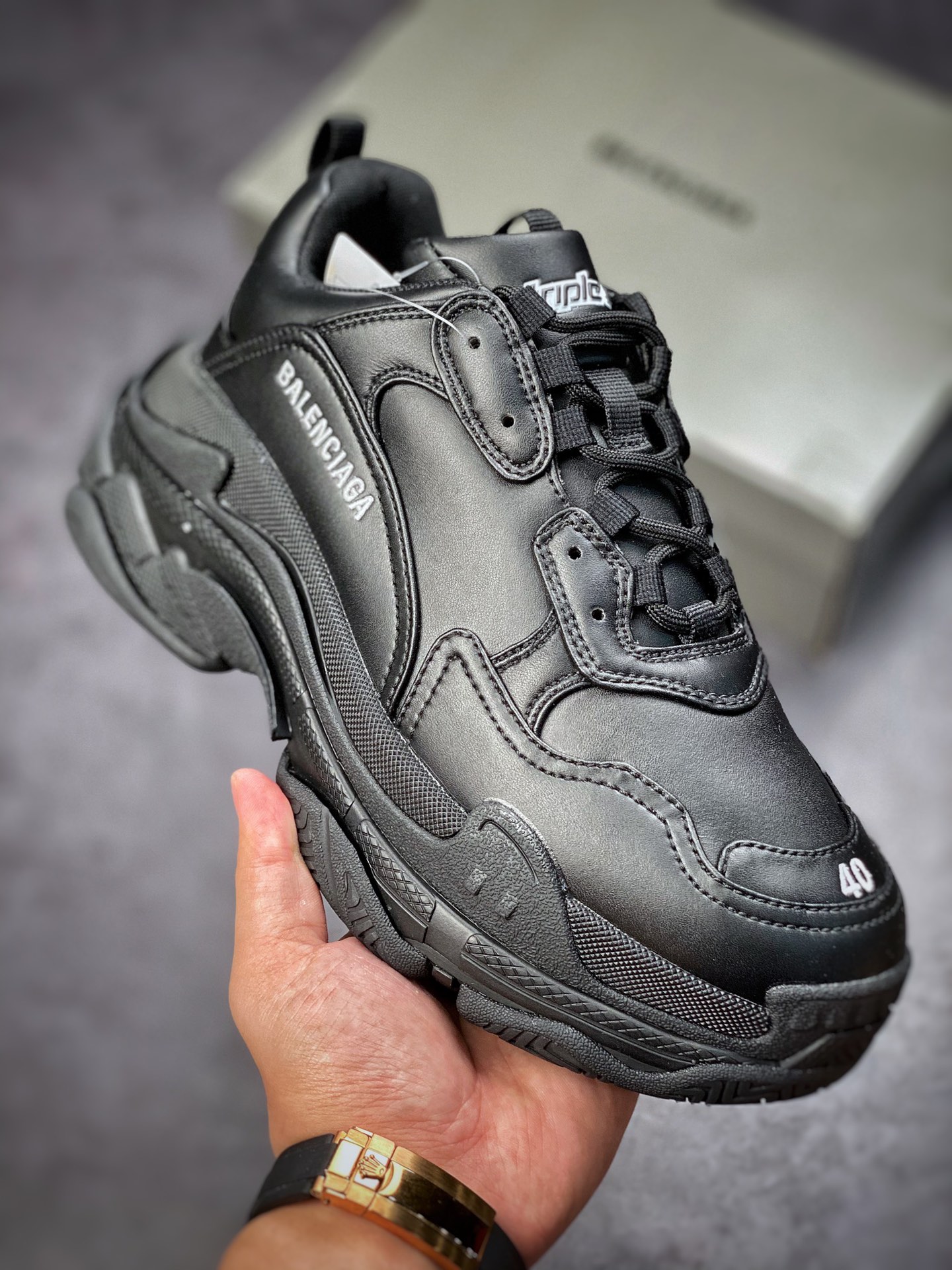 ompany-grade original box Balenciaga Triple S daddy shoes 1.0 pure black 536737 W2FA5 1000