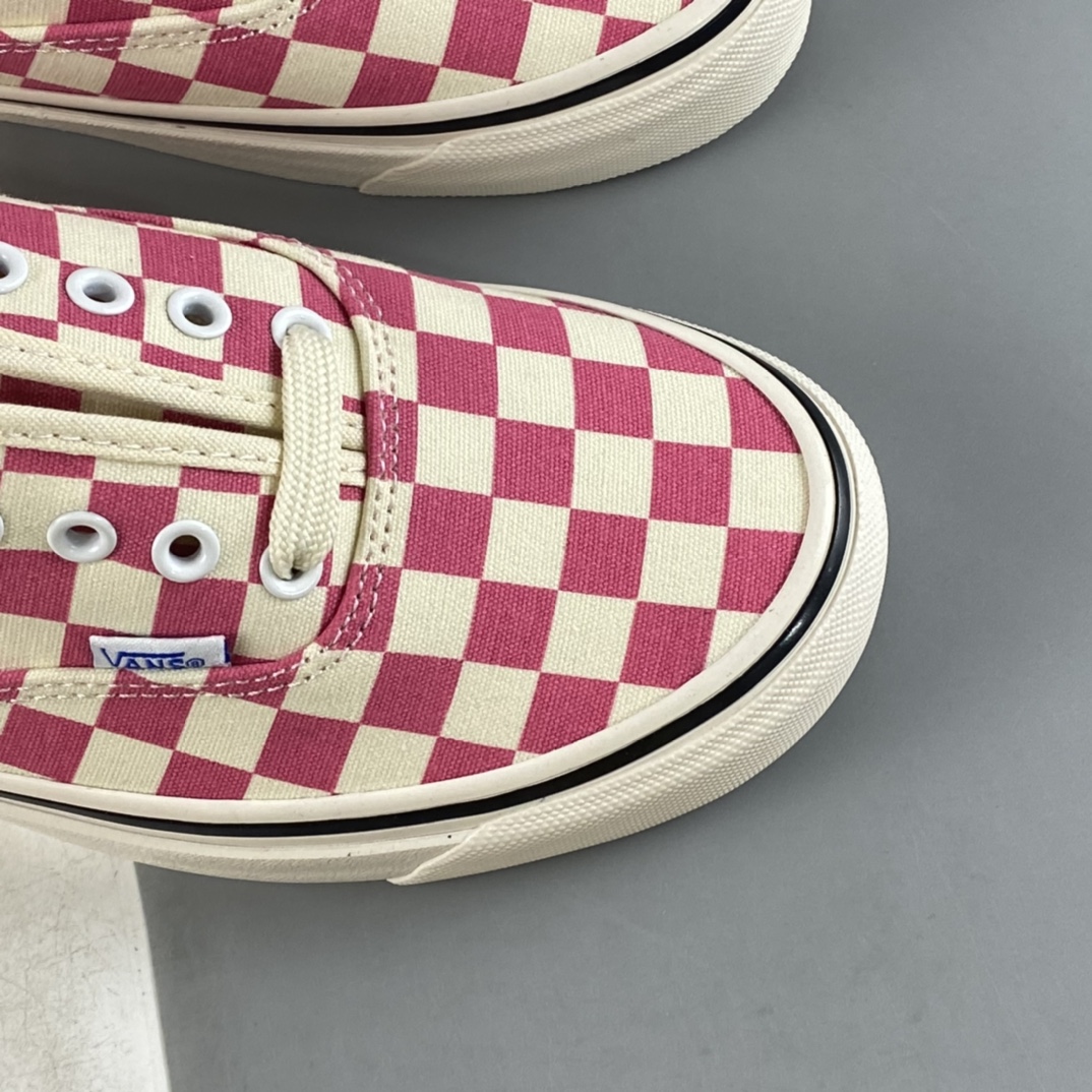 Vans Authentic Vans Comfortable Breathable Checkerboard Women's Casual Skateboard Shoes VN0A54F241J