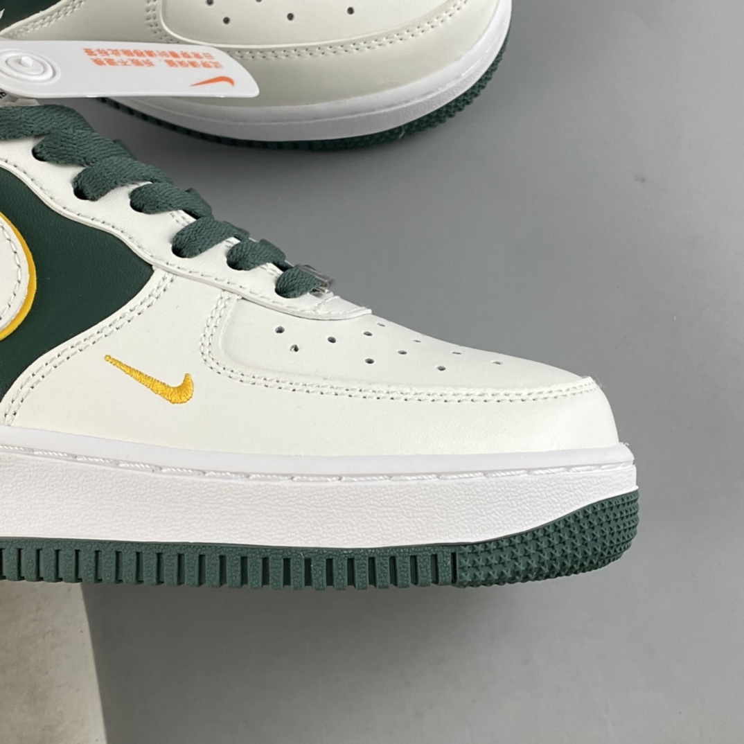 P240 Nike Air Force 1’07 Low 白绿金勾 空军一号低帮休闲板鞋 BS8861-202