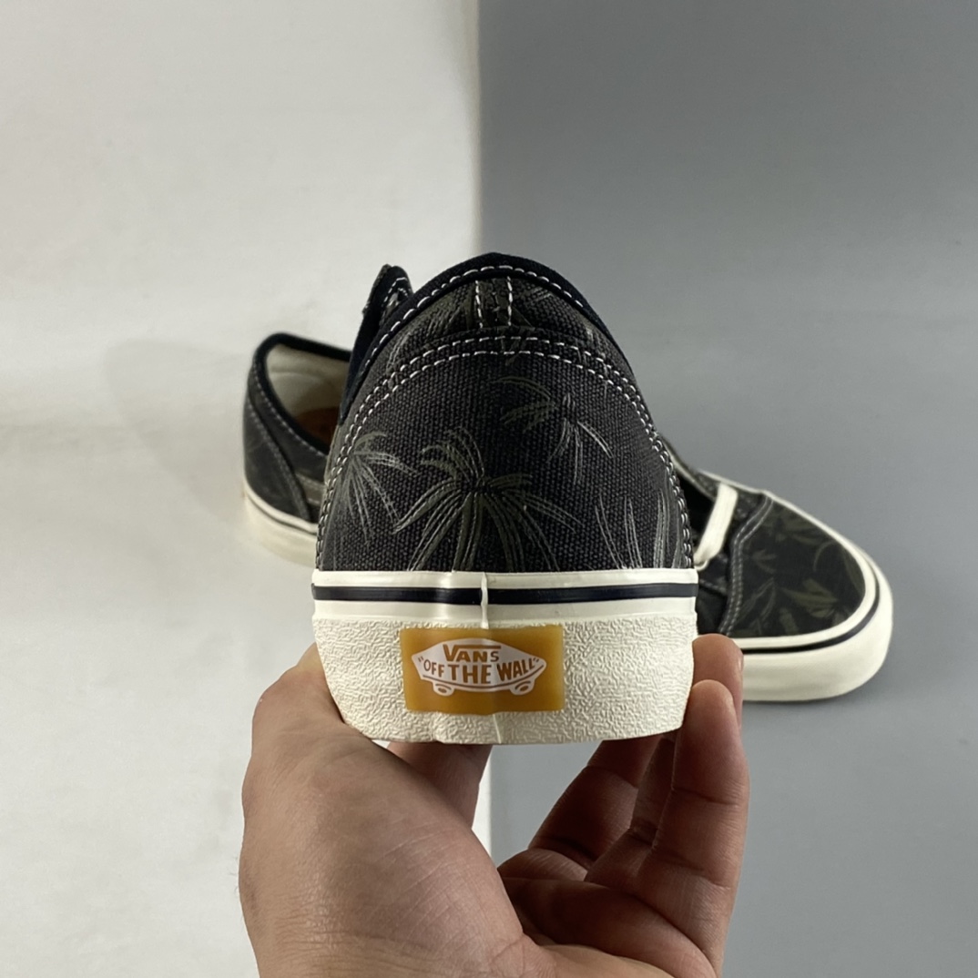 Vans Style 36 Vans Official Palm Leaf Print Canvas Shoes VN0A5HYRB98