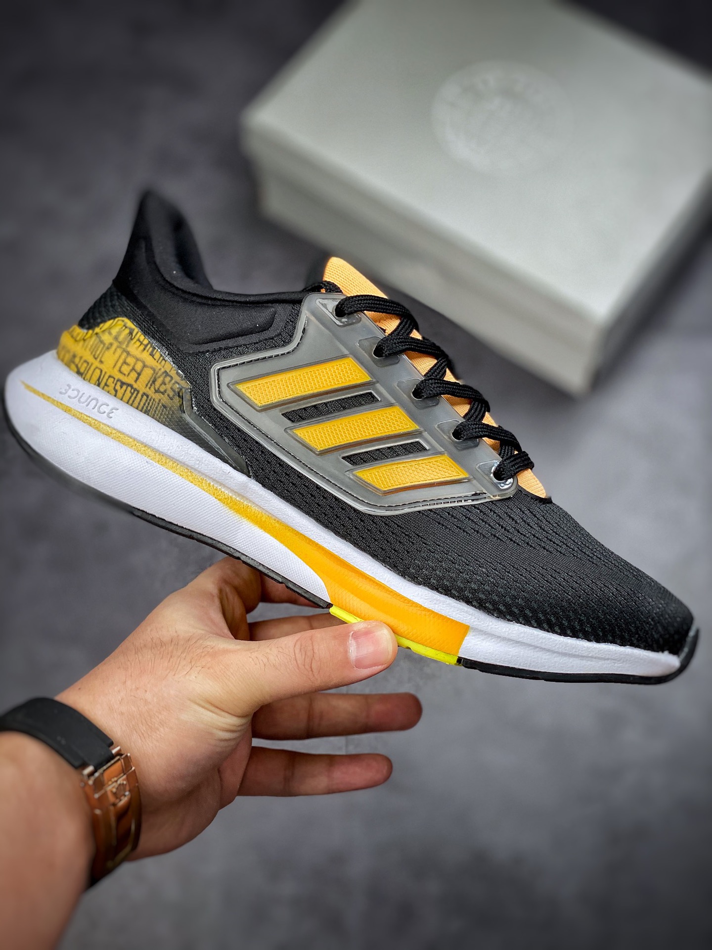 Adidas EQ21 RUN Officially Released Retro Running Shoes GZ4082