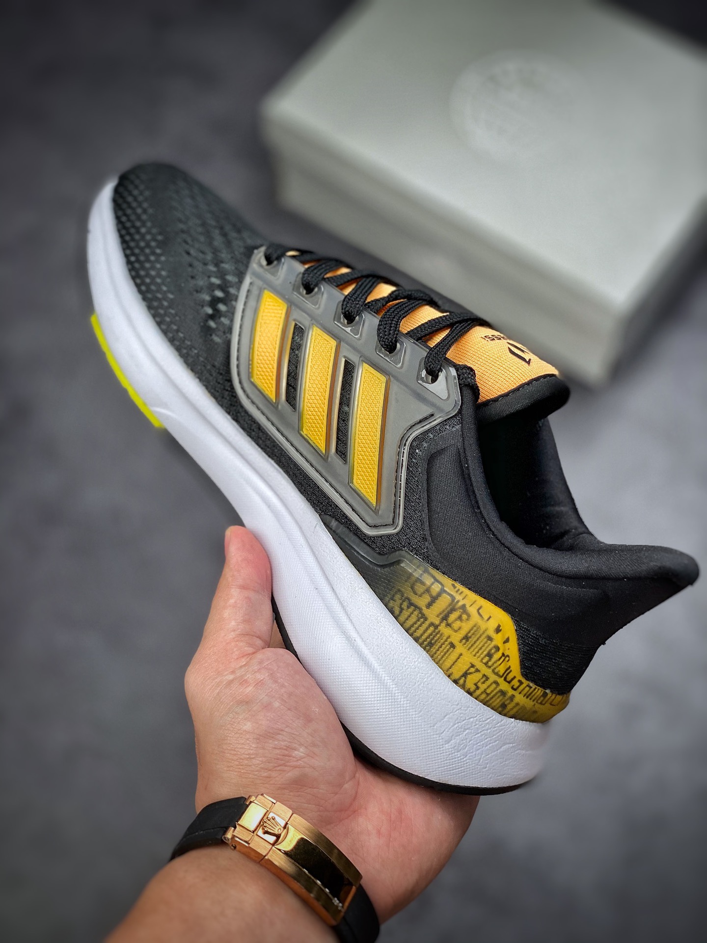 Adidas EQ21 RUN Officially Released Retro Running Shoes GZ4082