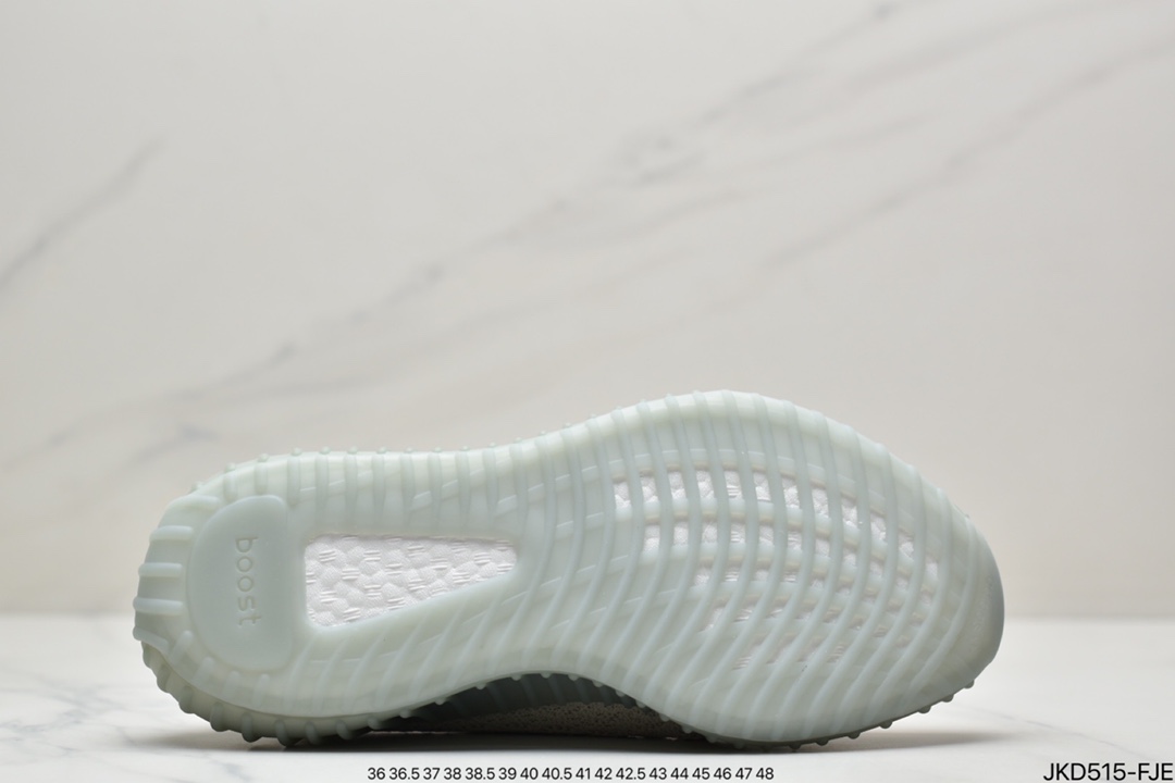 Kanye West x Adidas Yeezy Boost 350 V2”Light” Versatile Lightweight Popcorn Midsole Jogging Shoes