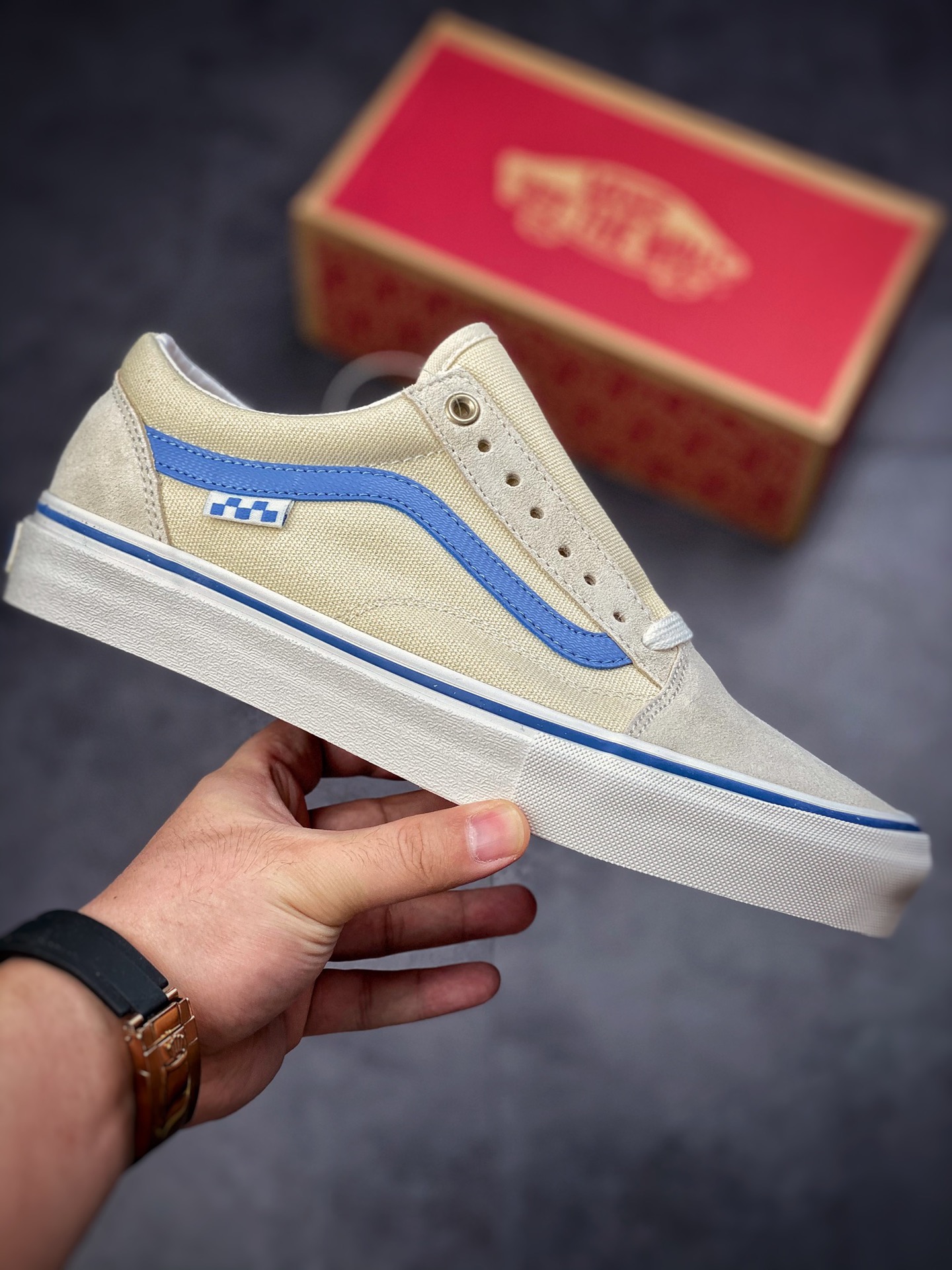 Vans Vans official Old Skool milk white blue side striped men's shoes women's shoes professional skateboard shoes VN0A5FCBACV