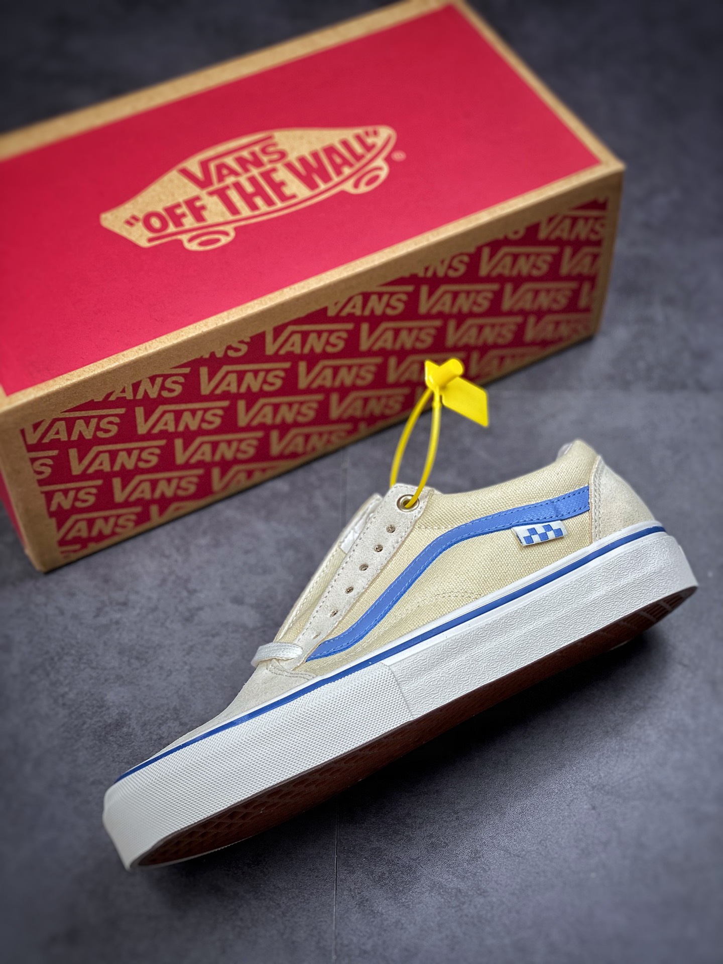 Vans Vans official Old Skool milk white blue side striped men's shoes women's shoes professional skateboard shoes VN0A5FCBACV