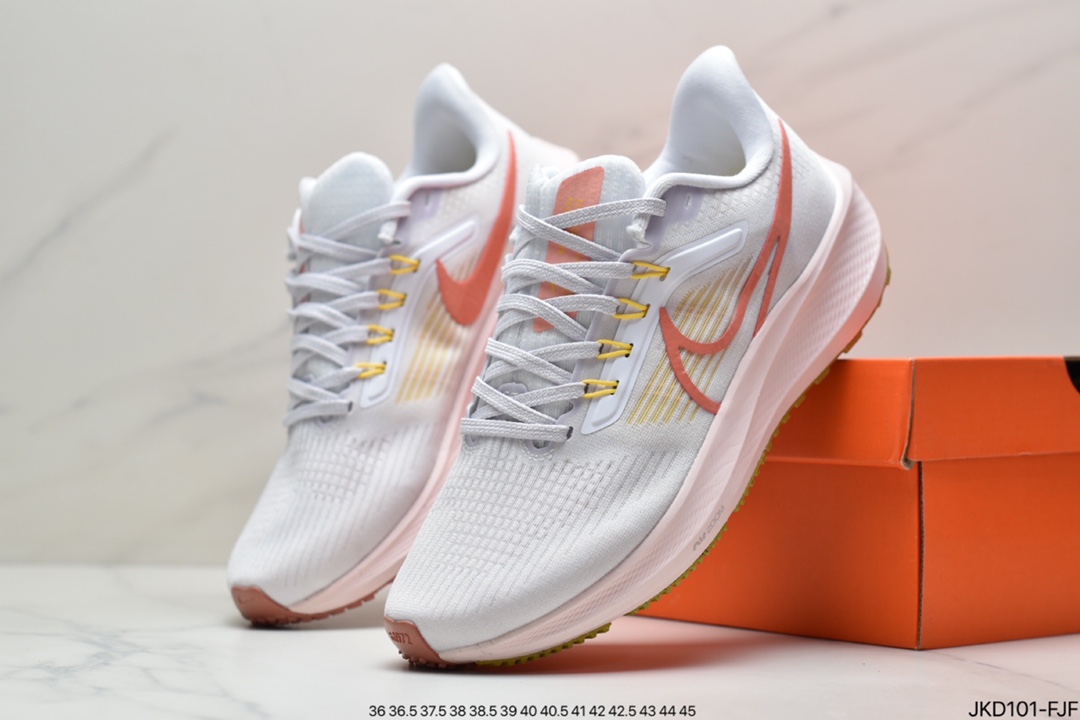 160 耐克Nike Air Zoom Winflo 39X登月系列网透面气训跑练步鞋