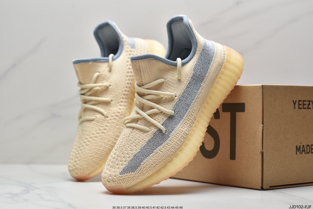 Really explode with Kanye West x Adidas Yeezy Boost 350 V2 ”Light” cotton white jogging shoes FU9007